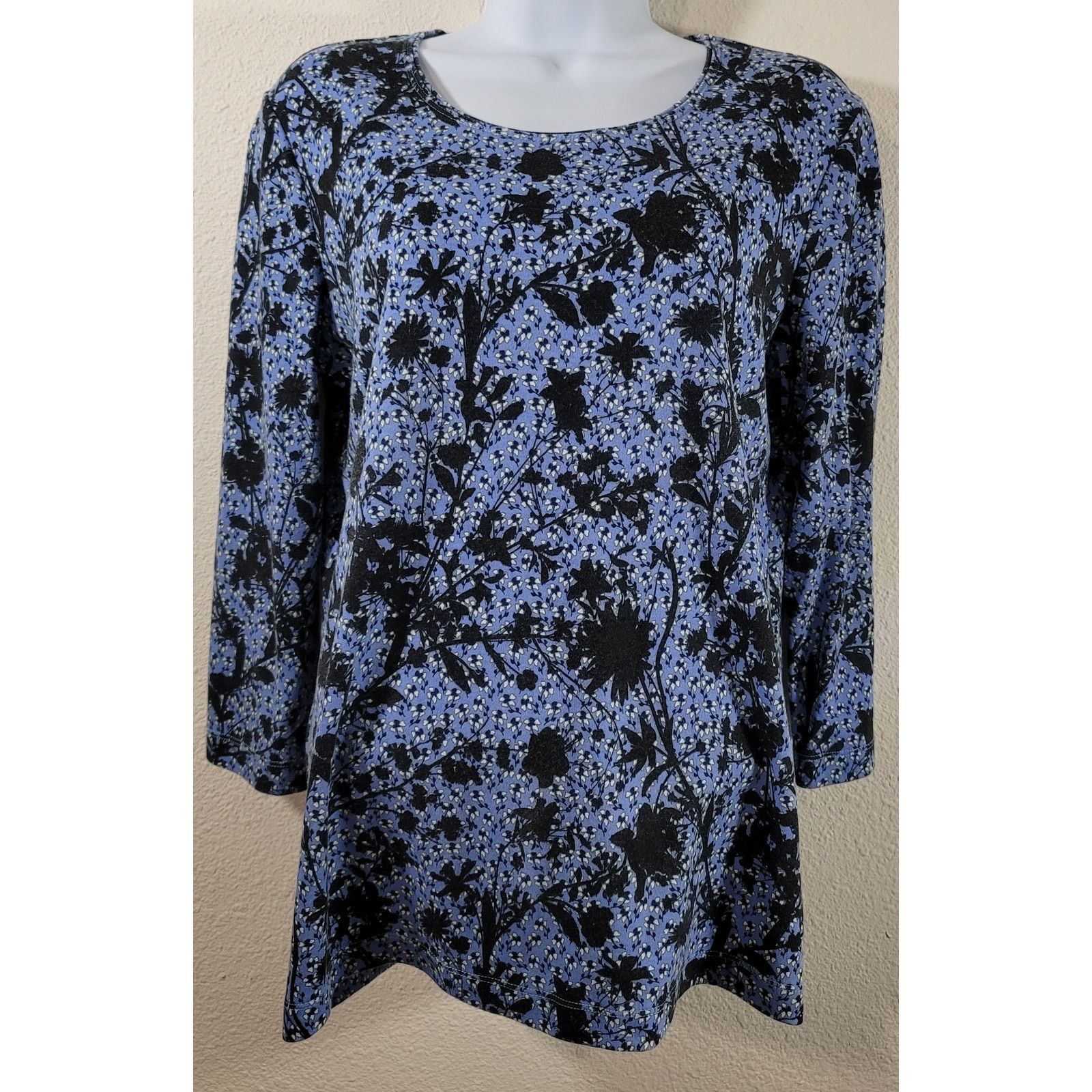 Other Rebecca Malone Blue Black Floral Print Pull On Top Medium Size M / US 6-8 / IT 42-44 - 1 Thumbnail