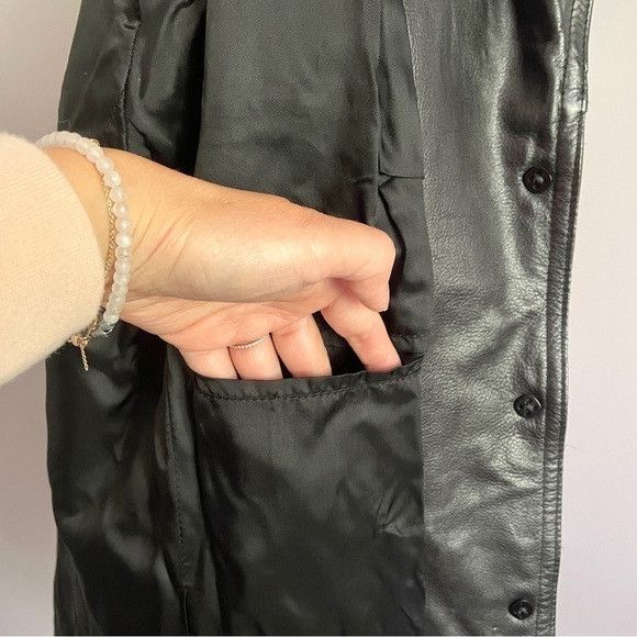 Roots Vintage Roots Black Leather Straight Cut Mid Length Car Coat Size S / US 4 / IT 40 - 8 Thumbnail