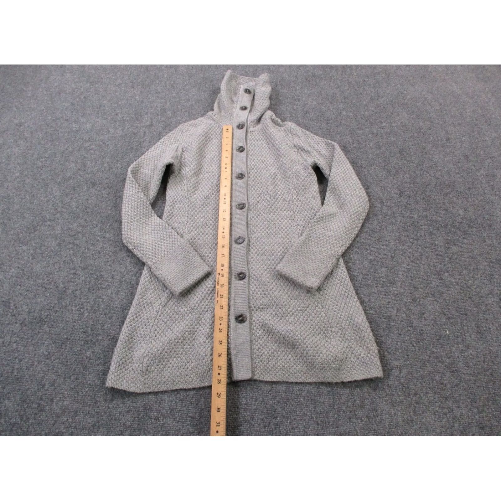 Patagonia Patagonia Coat Womens S Gray Merino Wool Cardigan Long 50460 Casual Windproof Regular Size S Black/Gray Logo Outdoor Womens Size S / US 4 / IT 40 - 3 Thumbnail