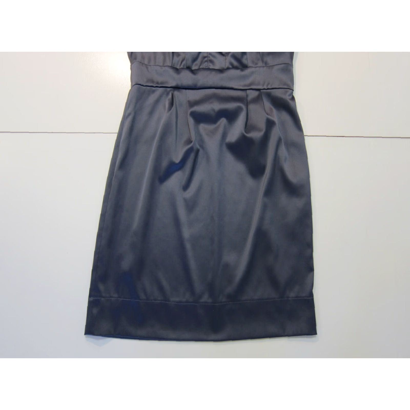 Vintage Julian Taylor NY Grey Satin Stretch Sleeveless Ruffle Pleated Dress Women Size 8 Size M / US 6-8 / IT 42-44 - 6 Thumbnail