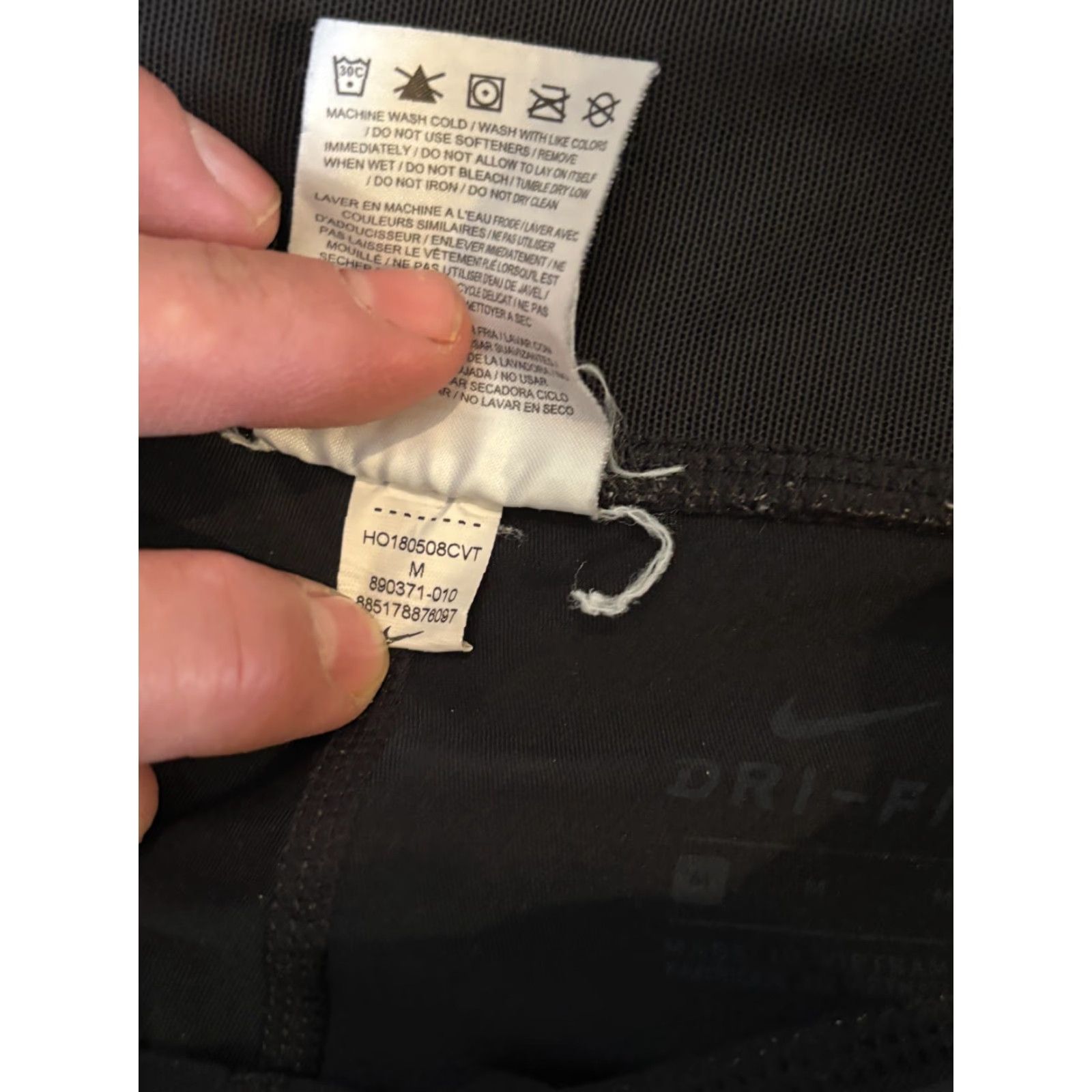 Nike **Nike Women's Medium Black Dri-Fit Yoga Leggings** User: Nike Women's Medium Black Dri-Fit Yoga Leggings Size 32" / US 10 / IT 46 - 2 Thumbnail