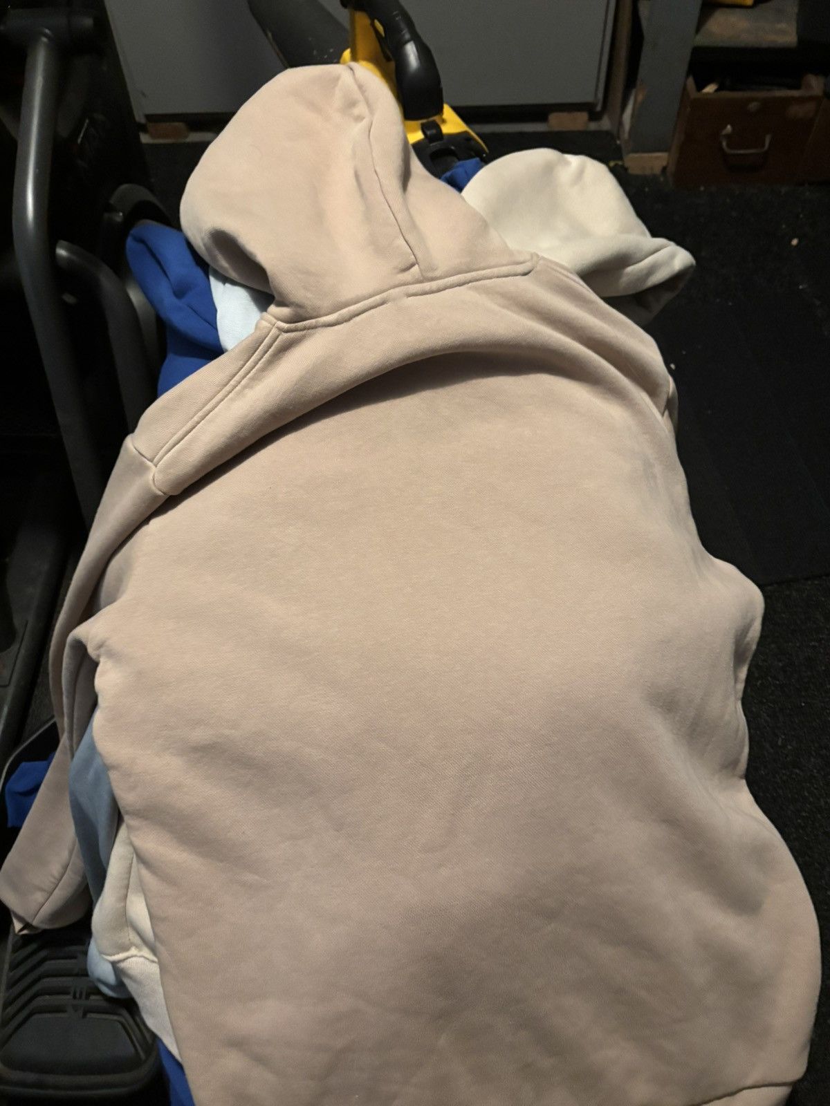 Adidas Heavy, Beige Adidas Sweatshirt Size US L / EU 52-54 / 3 - 2 Thumbnail