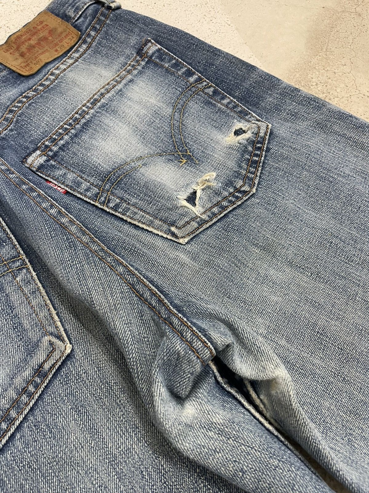 Levi's × Vintage Levis 502 Vintage Japan Button Lightwash Zipfly Size US 29 - 10 Thumbnail