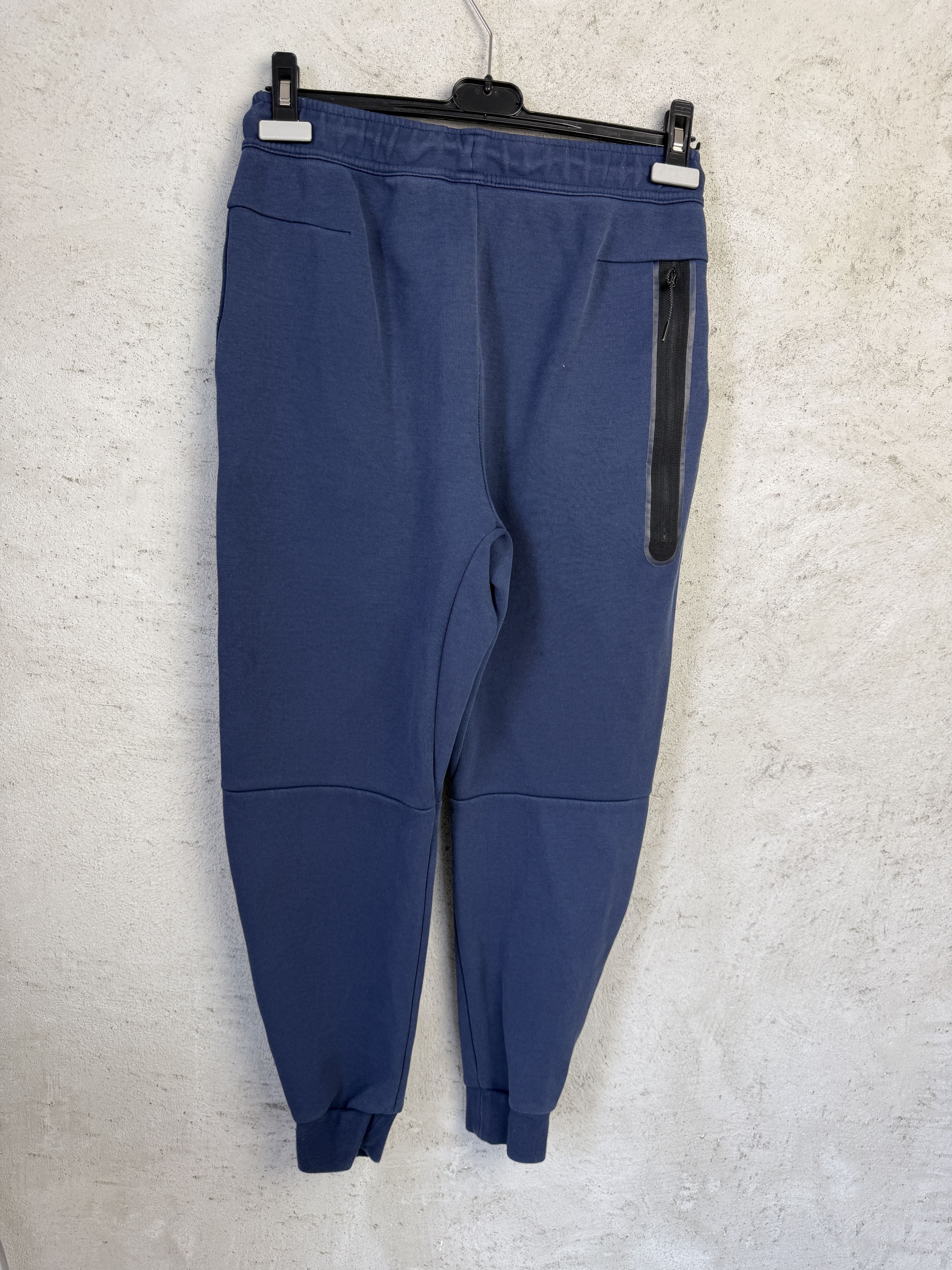 Nike Nike tech fleece sweatpants joggers drip drill trap Size US 28 / EU 44 - 3 Thumbnail