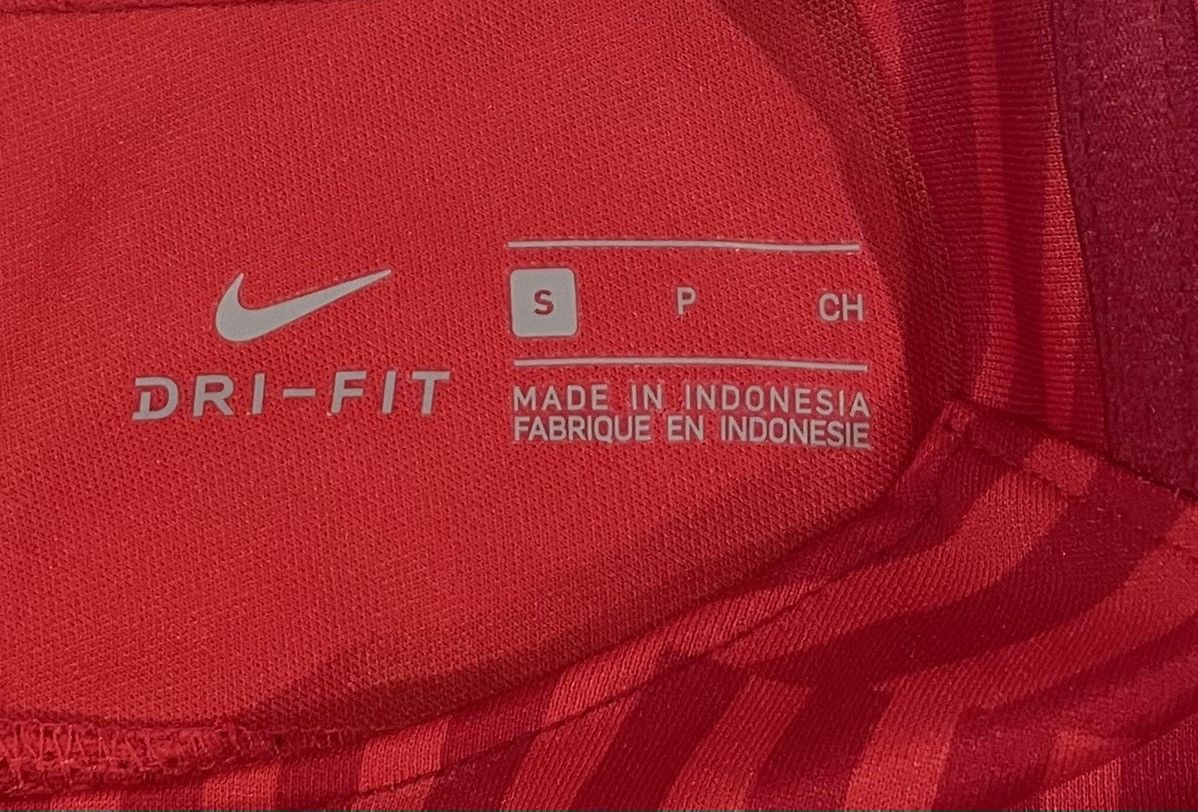 Nike Nike 2016/17 FC Barcelona Jersey 808921-658 Mens Size Small Size US S / EU 44-46 / 1 - 4 Thumbnail