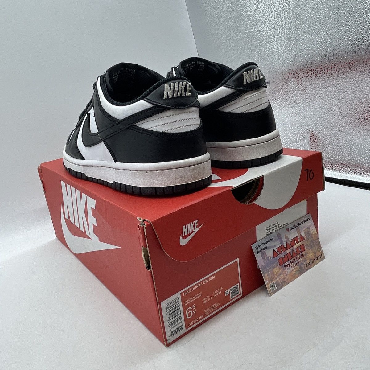 Nike Dunk low black white Size US 6.5 / EU 39-40 - 4 Thumbnail