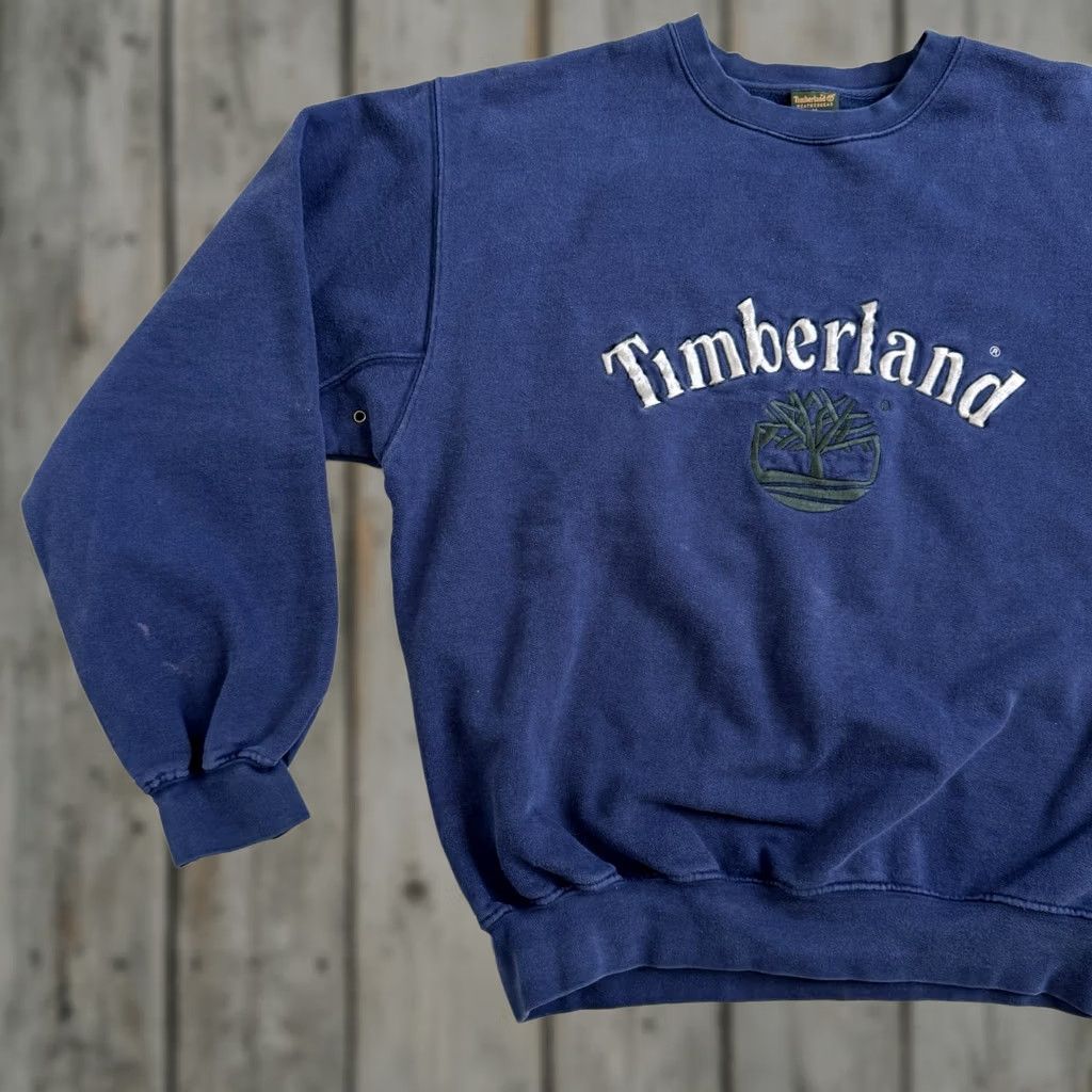 Timberland VINTAGE Timberland Mens Sweatshirt Navy Crewneck 90's Weathergear Size M Blue Pullover Mens Size US M / EU 48-50 / 2 - 1 Thumbnail