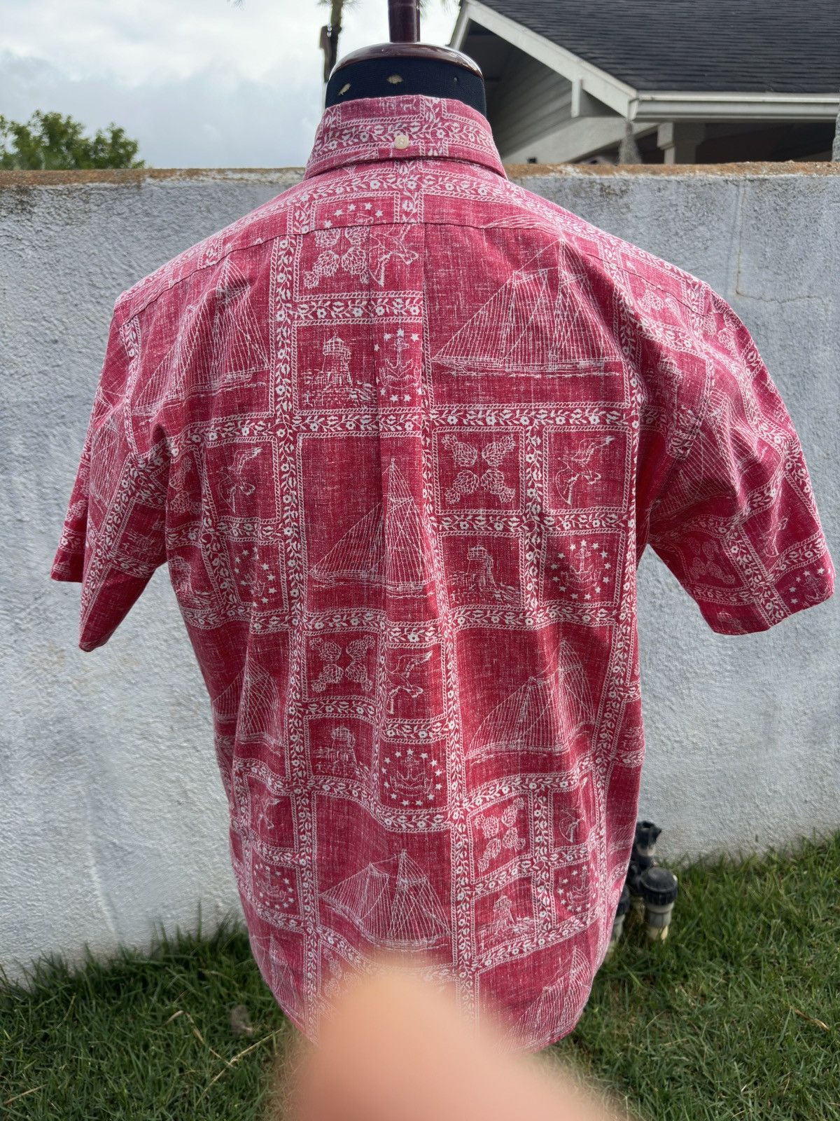 Reyn Spooner PeeOwned Reyn Spooner Red Hawaiian Print Men's Medium Size US M / EU 48-50 / 2 - 2 Thumbnail