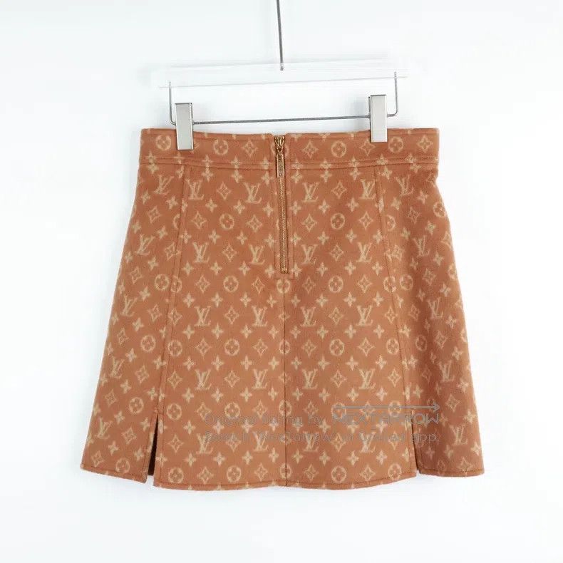 Louis Vuitton Louis Vuitton Brown full logo skirt Size 37" - 2 Thumbnail