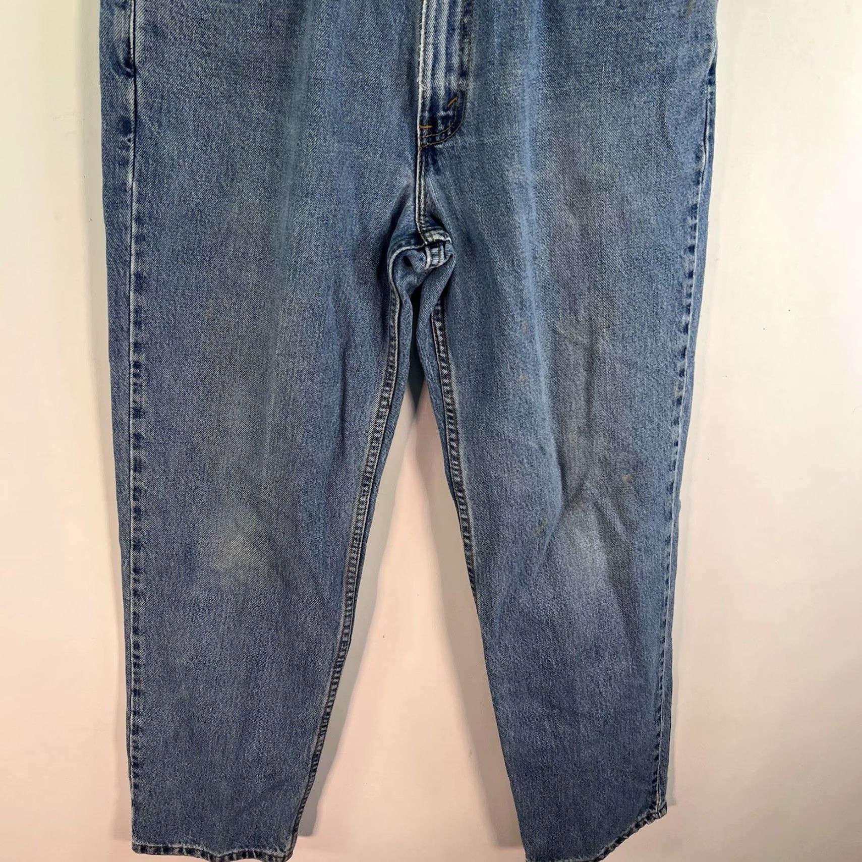 Levi's Vintage Levi's Jeans 550 Relaxed Fit Straight Jeans Men's Size 34 x 30 Blue Denim USA Size US 34 / EU 50 - 6 Thumbnail
