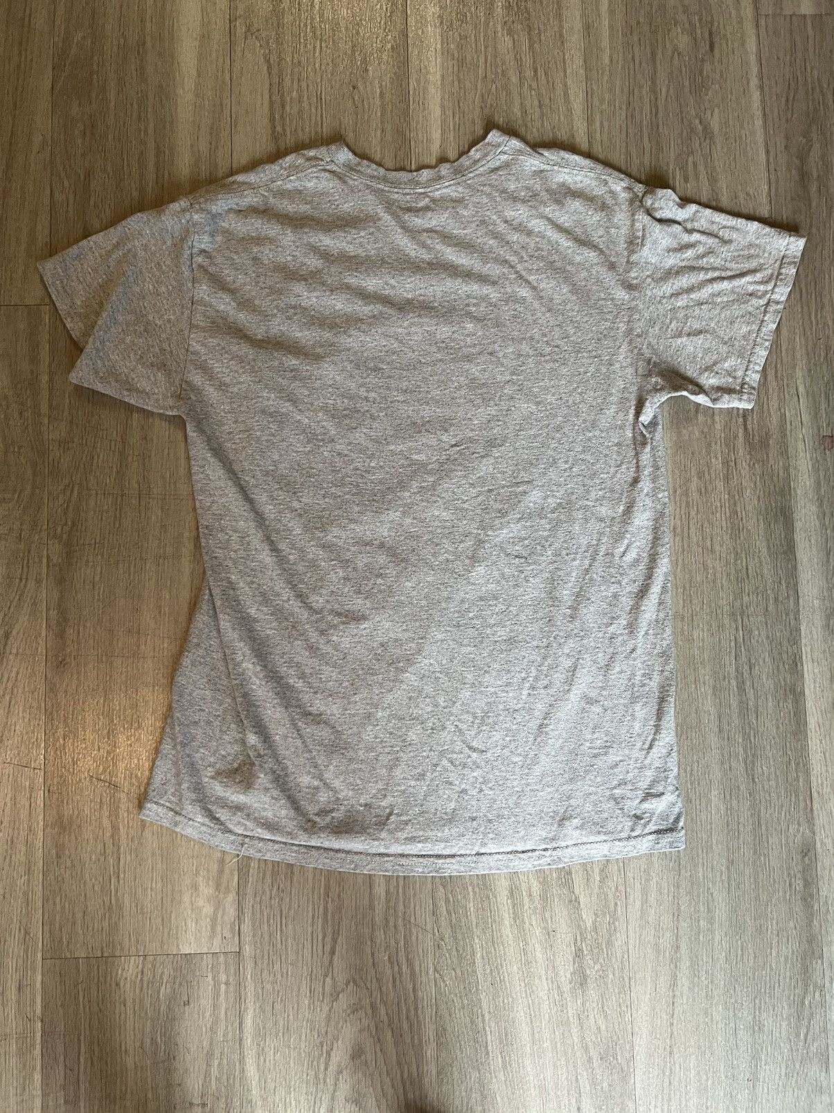Other Y2K gray wolf shirt Size US M / EU 48-50 / 2 - 5 Thumbnail
