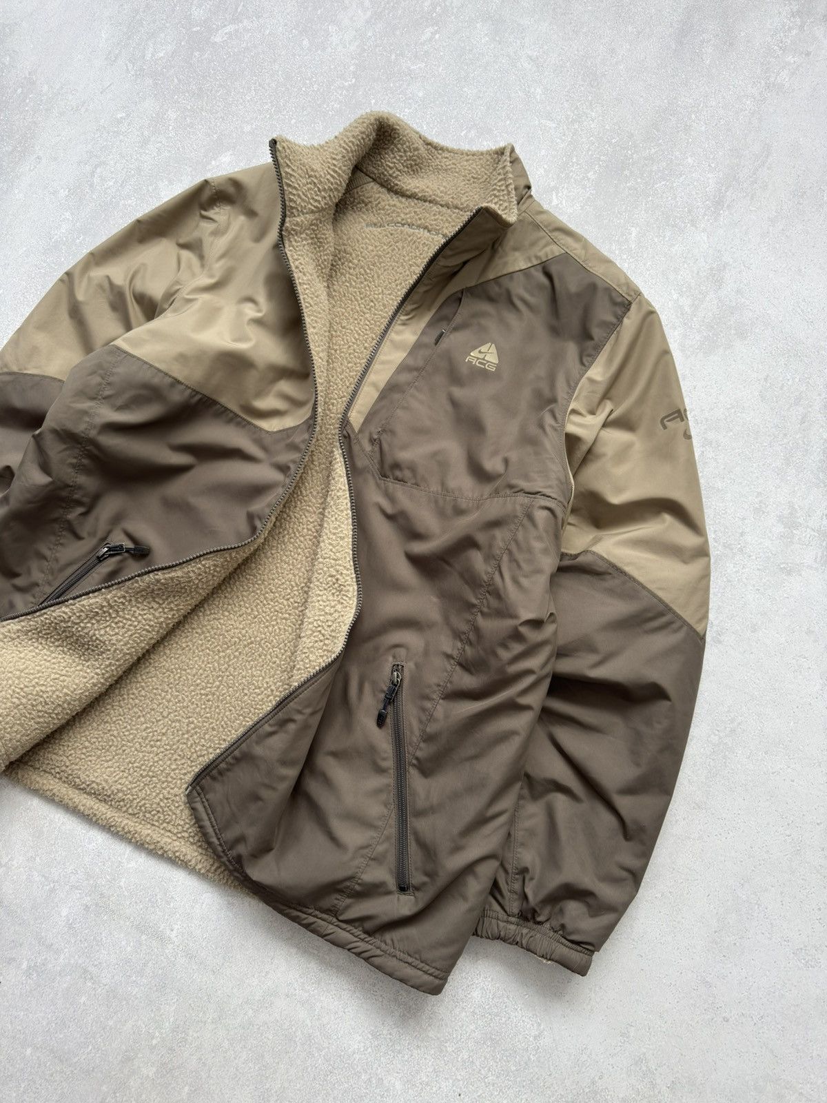 Vintage Nike ACG 00s Reversible Brown Teddy/Nylon Jacket Y2K