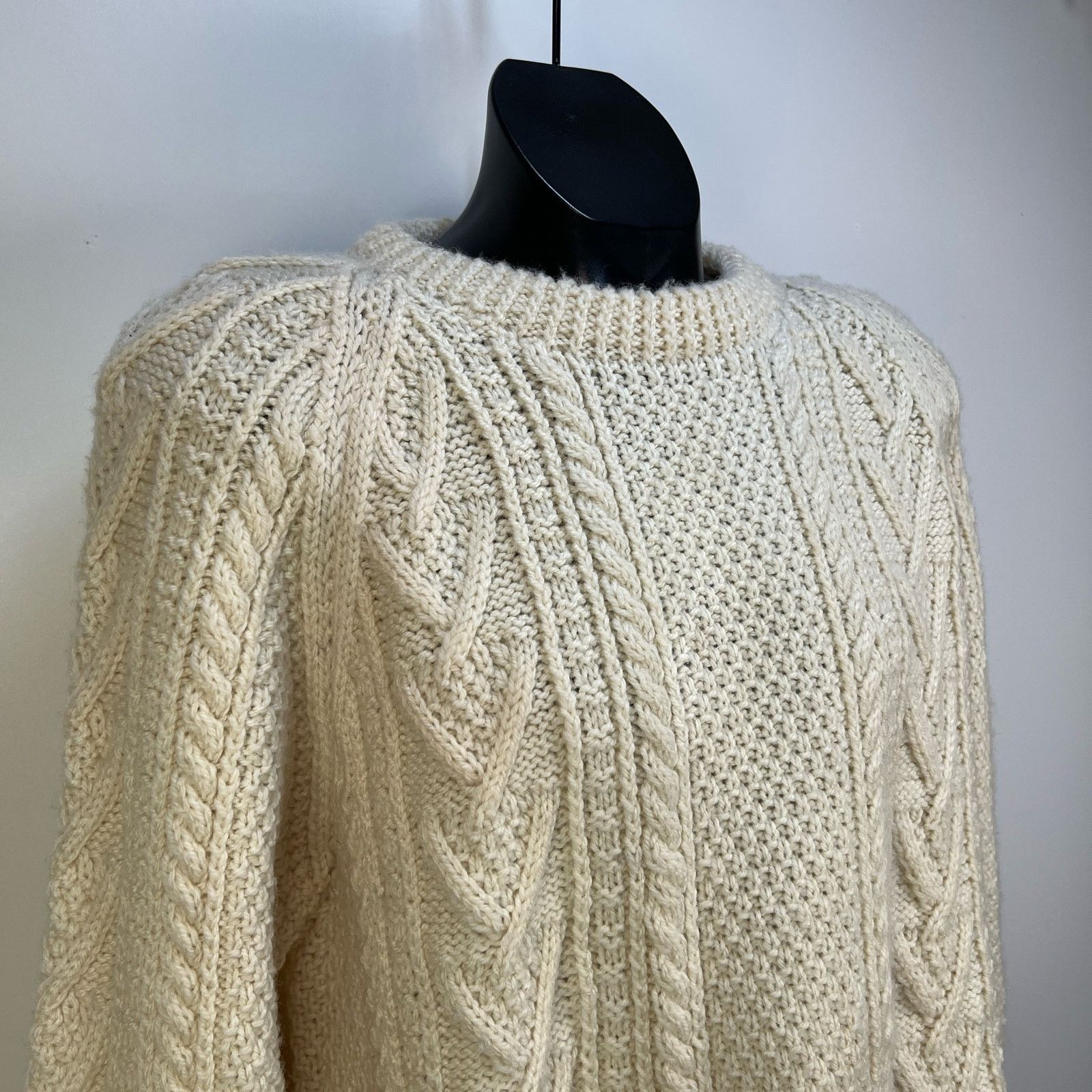 Handmade Handmade Cable Knit Ivory Fisherman's Sweater Crewneck Size US XL / EU 56 / 4 - 2 Thumbnail