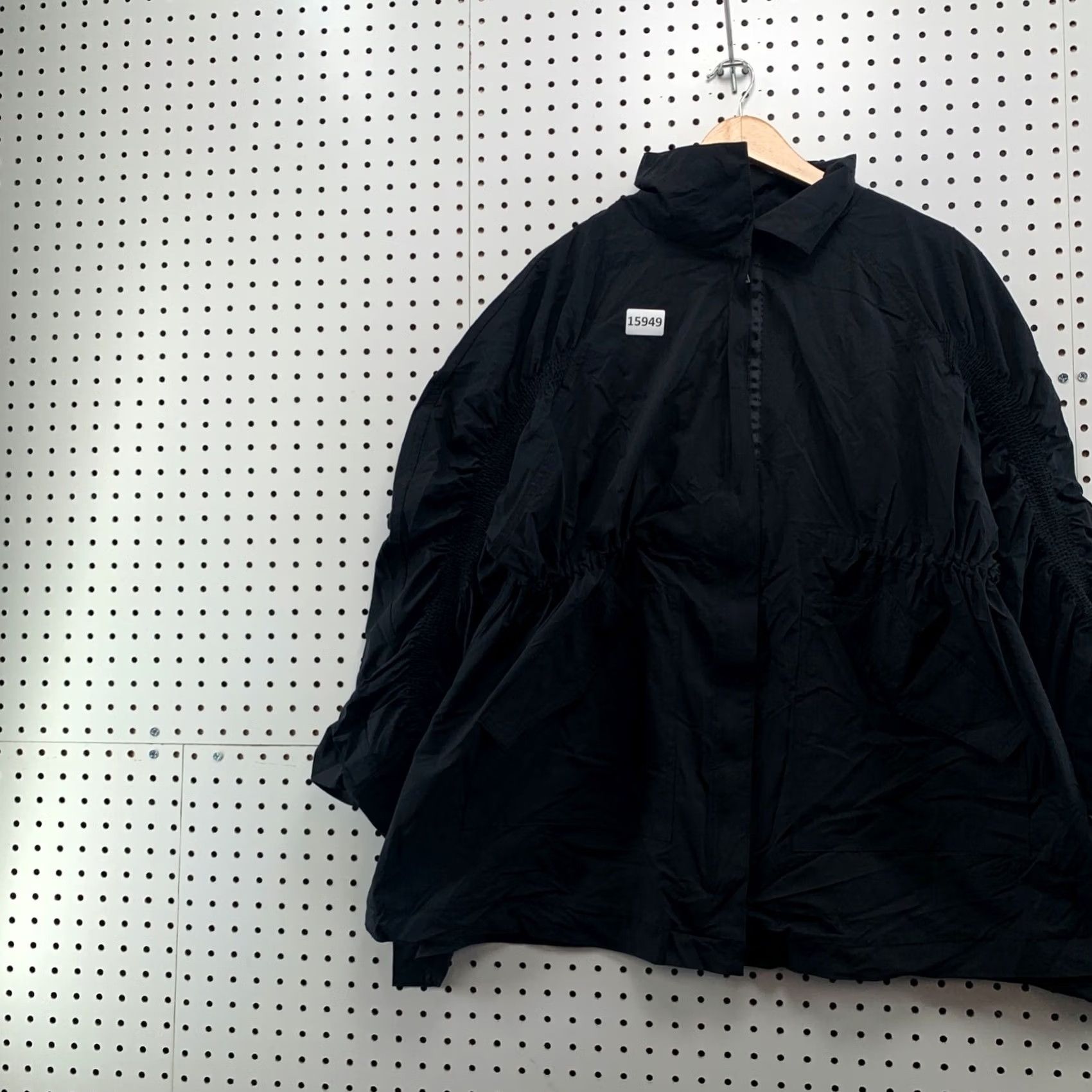 Fabletics FABLETICS PARACHUTE JACKET WOMENS SMALL Black NYLON HOODED WEATHER PROOF Size S / US 4 / IT 40 - 3 Thumbnail