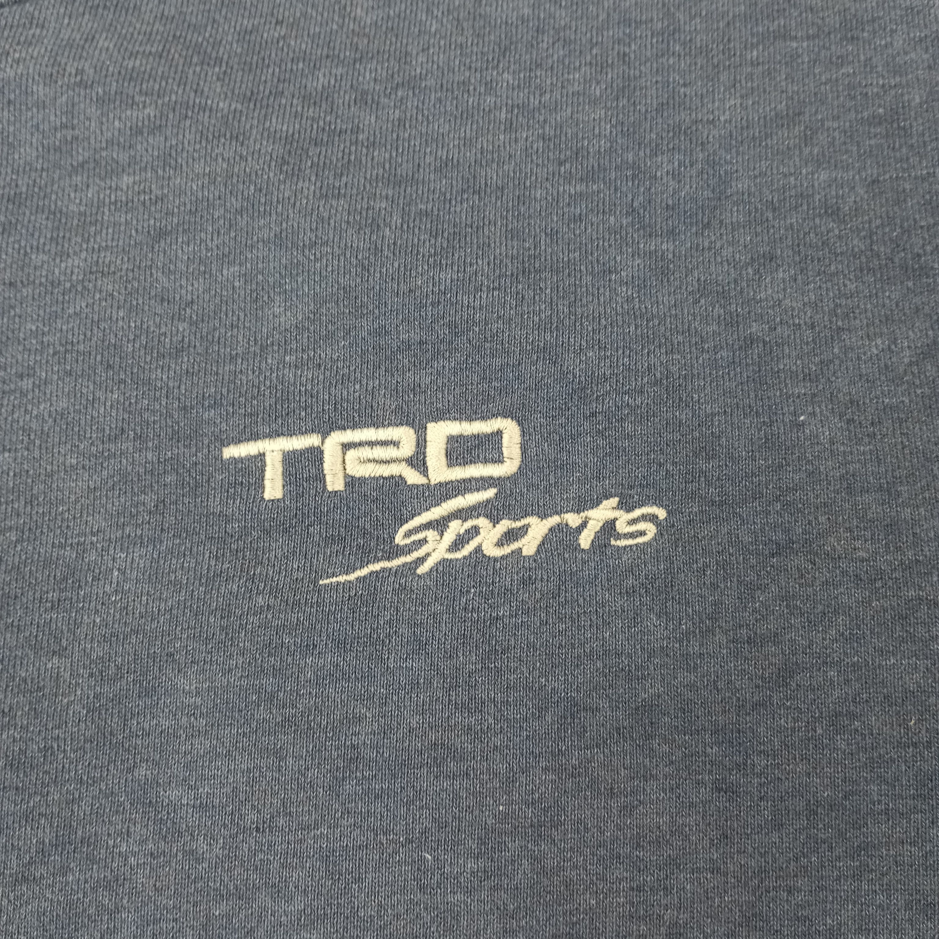 Vintage TRD Sports Japanese Motorsports Sweatshirt c238n18 Size US L / EU 52-54 / 3 - 2 Thumbnail