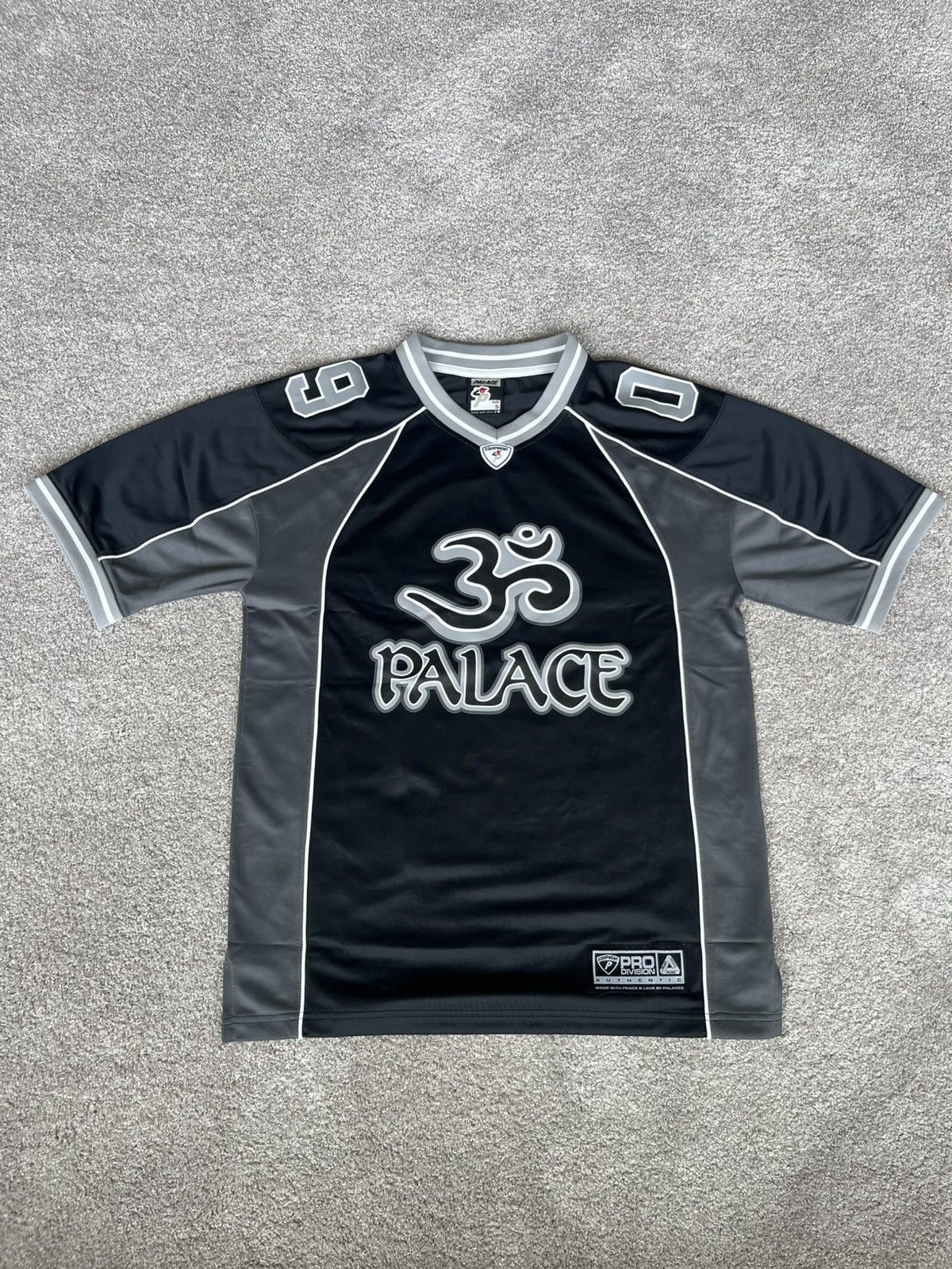 Palace Palace OM Mesh Jersey Black Size 2XL | Grailed