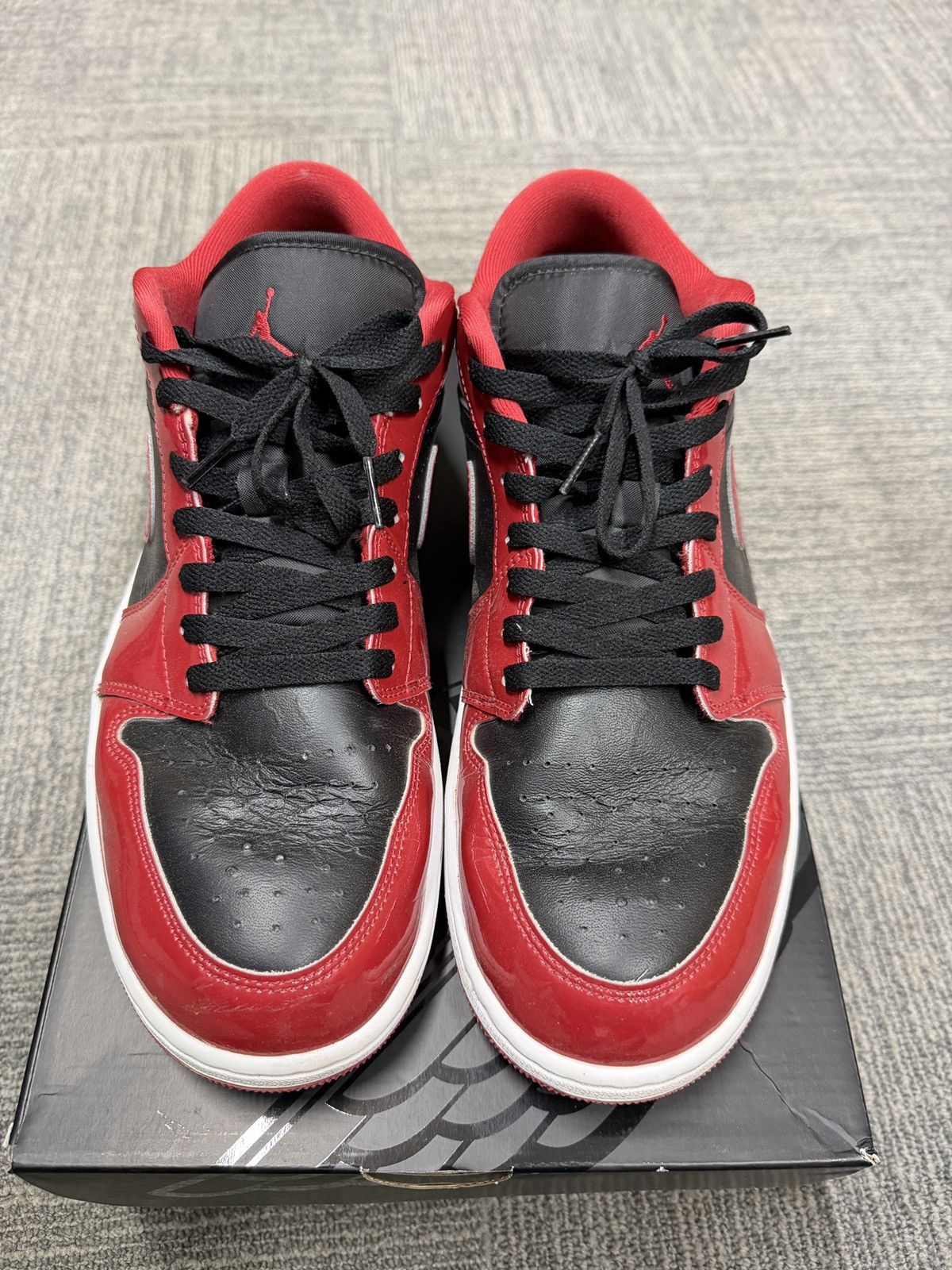 Jordan Brand Jordan 1 Low SE Patent Varsity Red Size US 12 / EU 45 - 3 Thumbnail