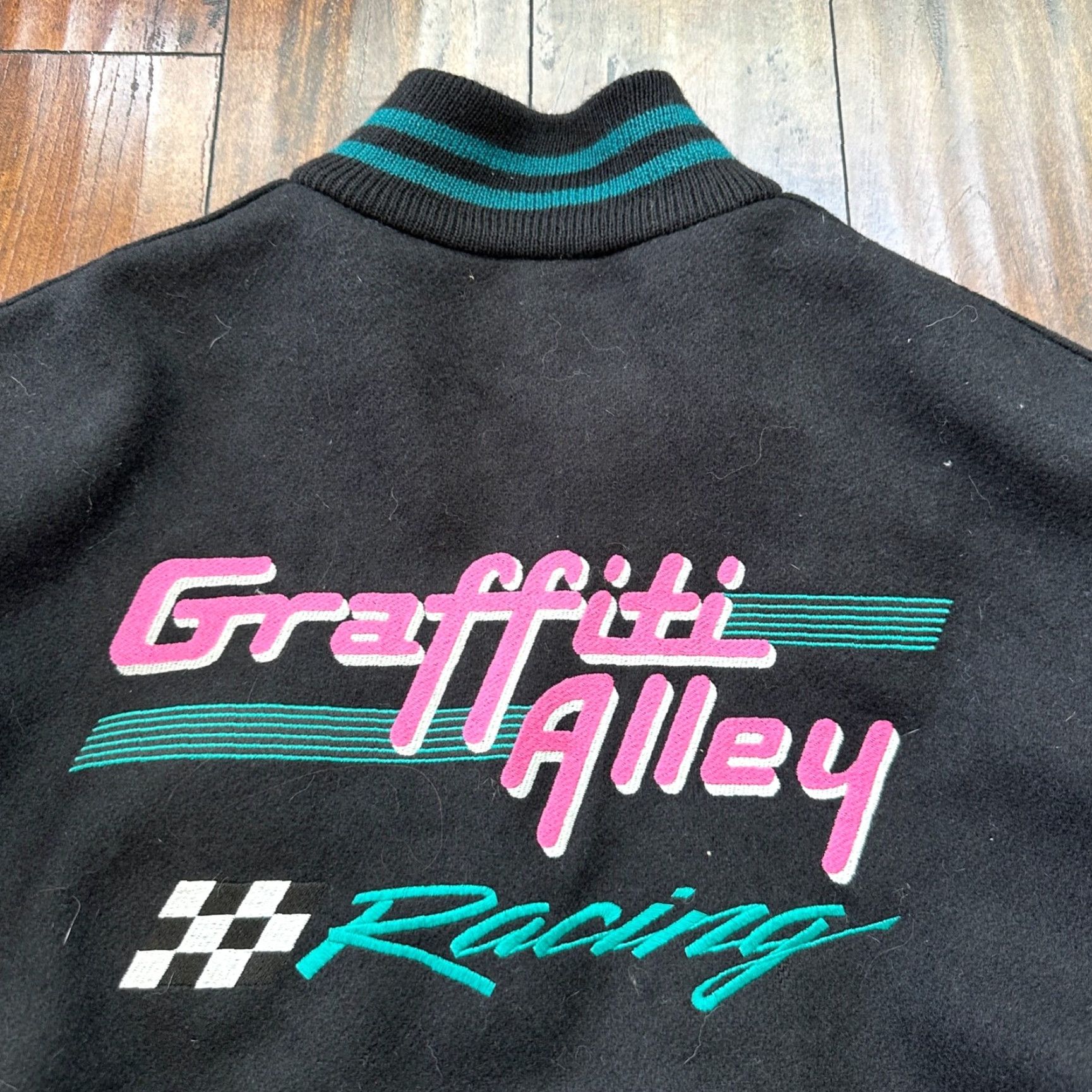 Vintage VTG Graffiti Alley Varsity Leather Letterman 70s Jacket 48 Portland Cars Racing Blue Wool Pattern Solid Men Jacket 80s Classic Preppy Varsity Mens Size US M / EU 48-50 / 2 - 3 Thumbnail