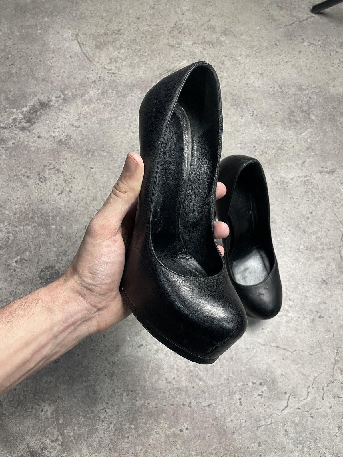 Yves Saint Laurent Yves Saint Laurent Heels 38 Black Size US 8 / IT 38 - 2 Thumbnail