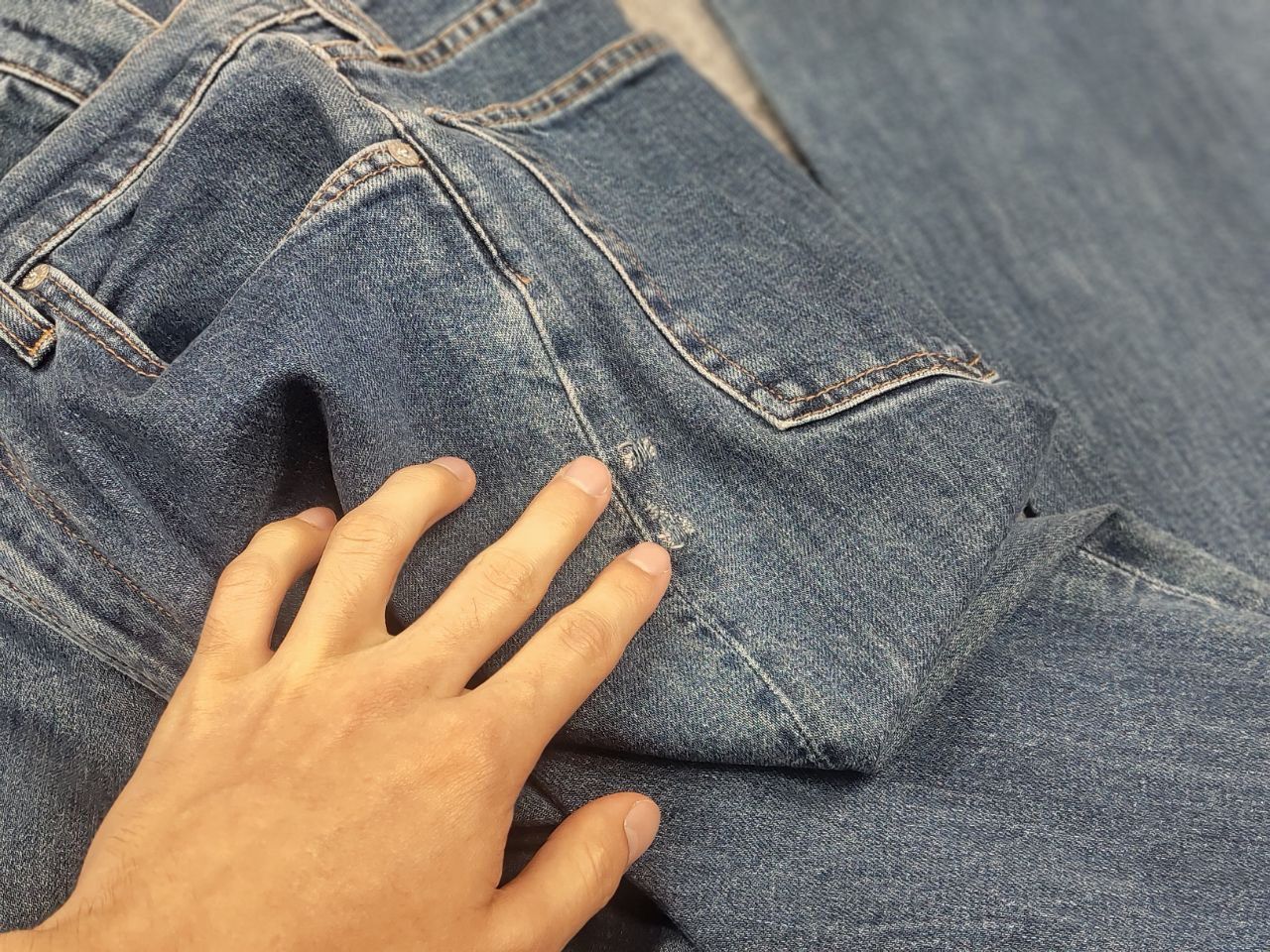 Helmut Lang Helmut Lang Jeans Femme Blue Straight Denim Boot Cut Unisex Size US 29 - 15 Thumbnail