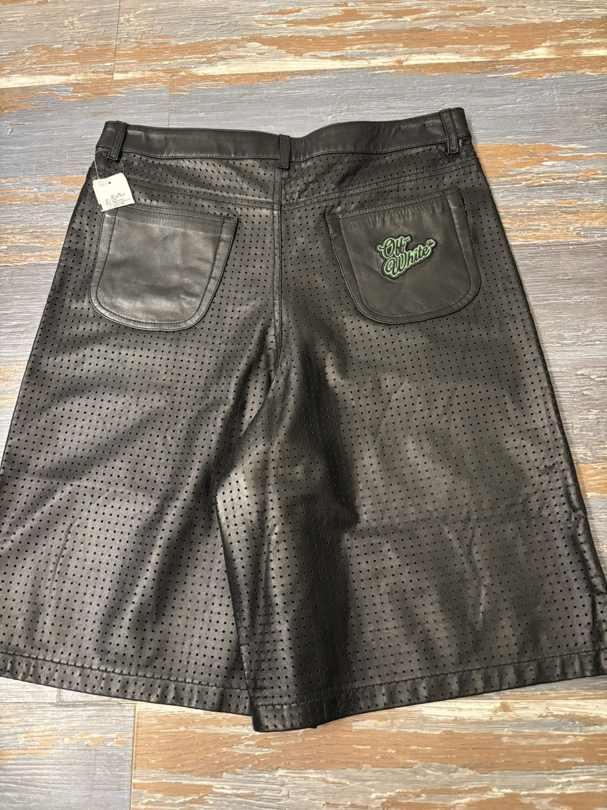 Off-White Off White Basketball Shorts Perforated Leather Size US 34 / EU 50 - 2 Thumbnail