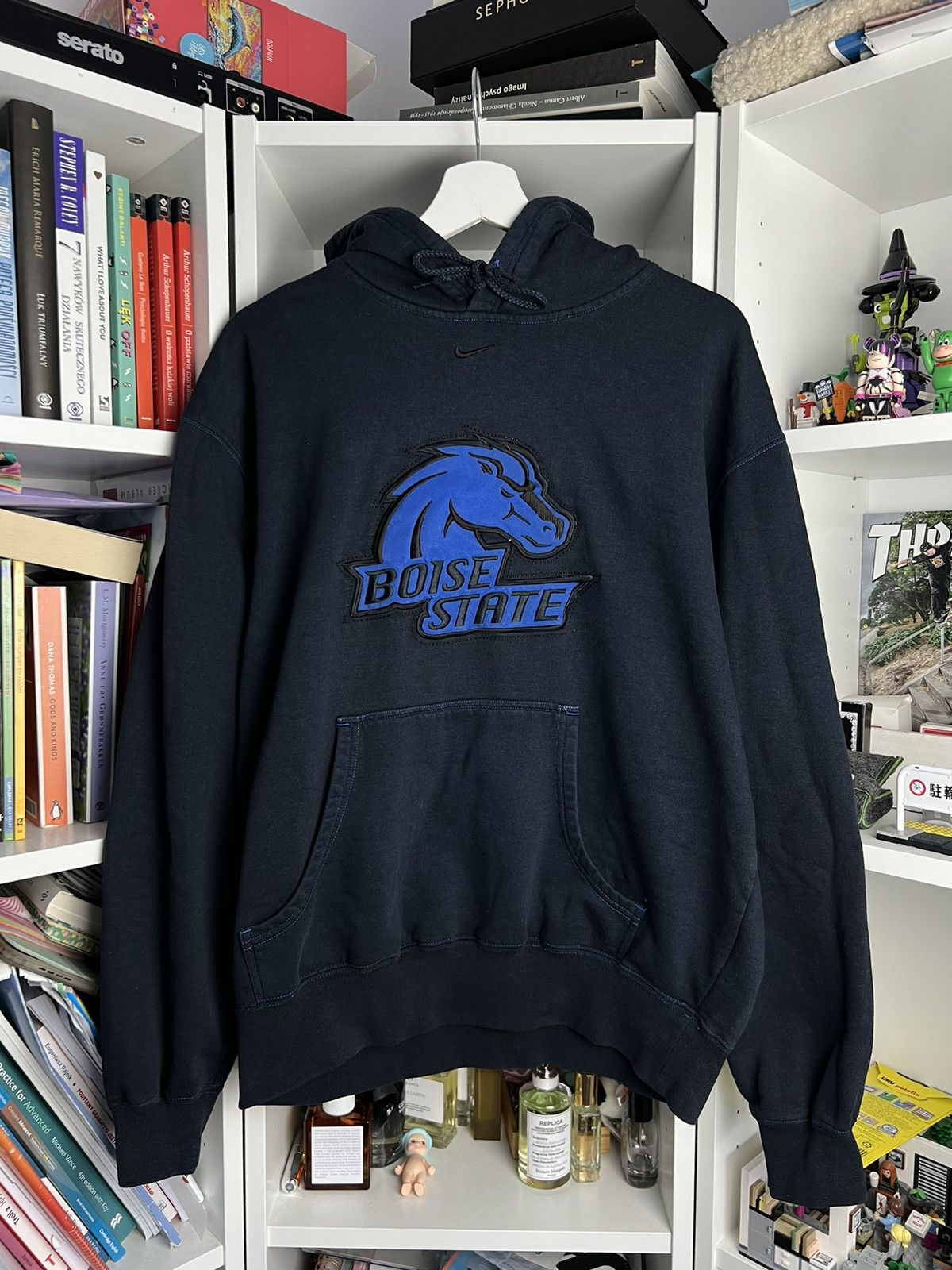 image of Y2K Nike Boise State Center Swoosh Hoodie M Collage in Black, Men's (Size Medium)