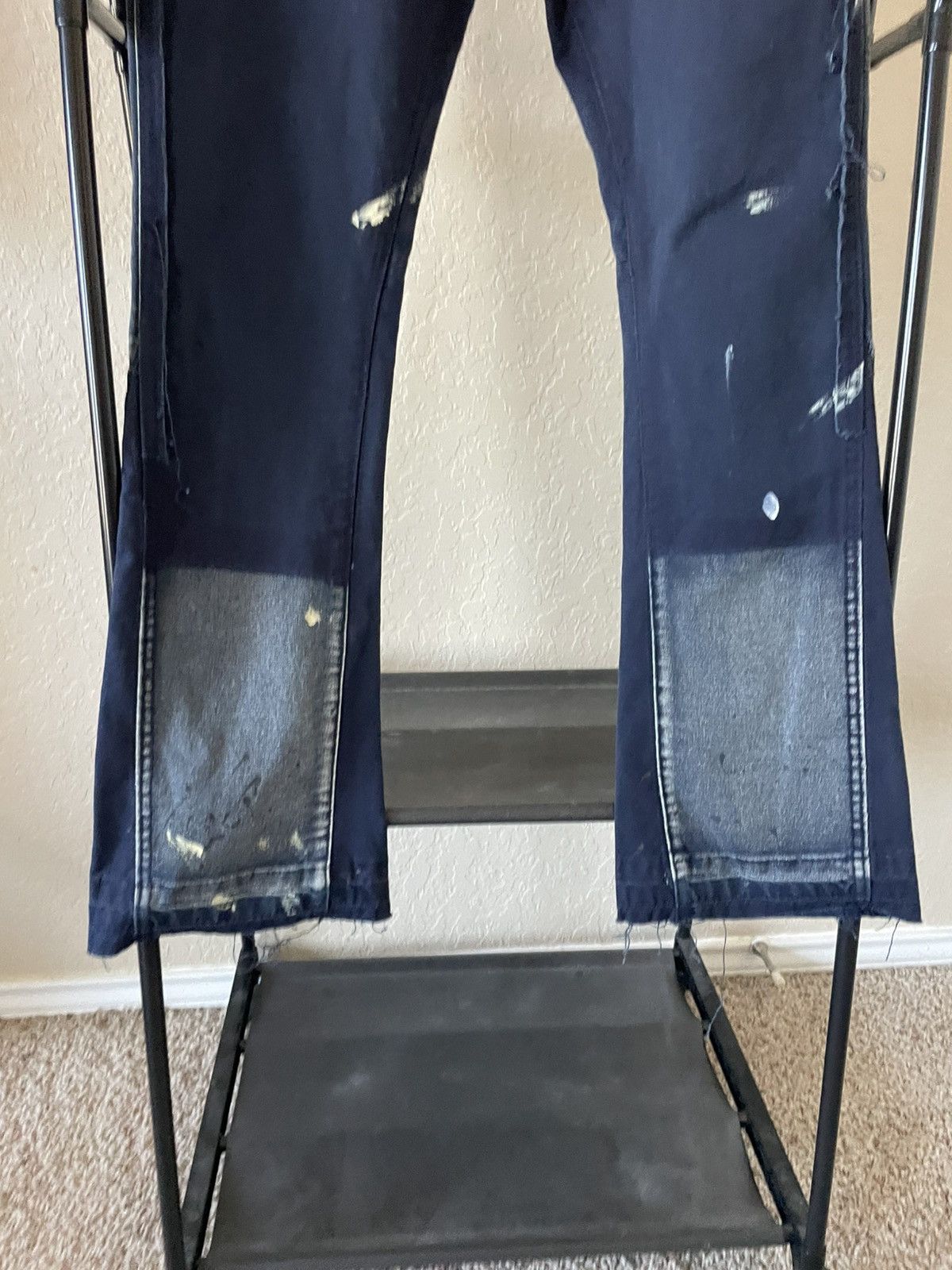 MNML Flare Denim Cargos w/ paint splash nwt Size US 28 / EU 44 - 3 Thumbnail