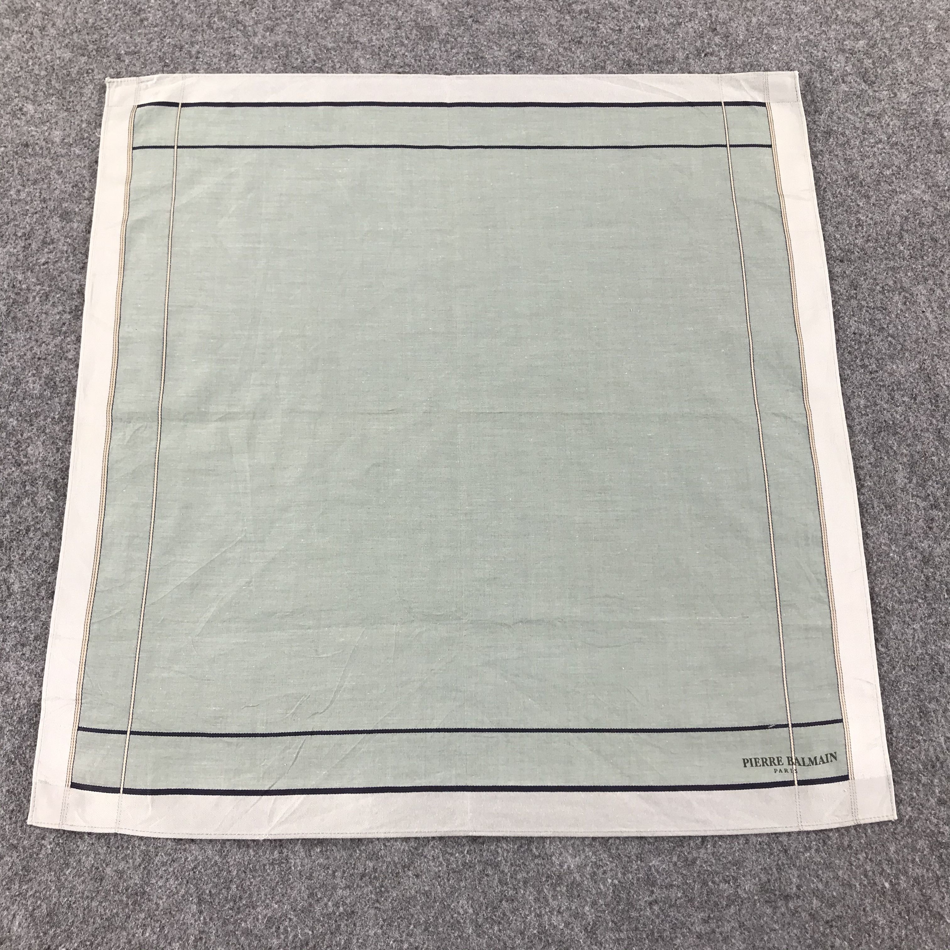 Pierre Balmain Pierre Balmain Handkerchief Neckerchief Bandana H247 Size ONE SIZE - 1 Thumbnail