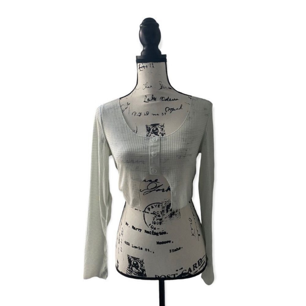 Shein SHEIN Light Green Semi-Sheer Button Front Long Sleeve Crop T Size L / US 10 / IT 46 - 1 Thumbnail