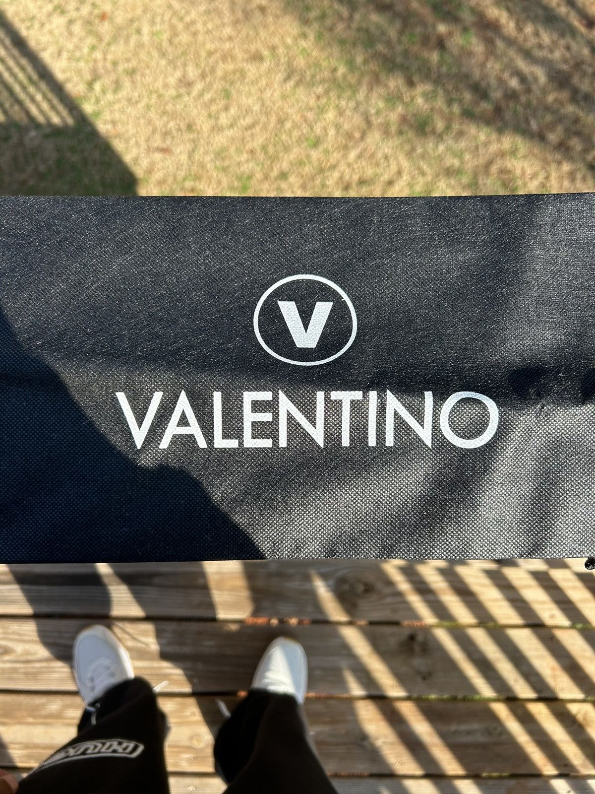 Valentino Valentino White Slide Sandals with Gold Logo Size US 8 / IT 38 - 12 Thumbnail
