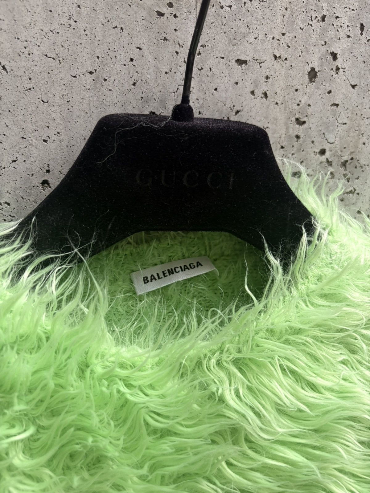 Balenciaga Balenciaga Faux Fur Sweater AW18 Size US M / EU 48-50 / 2 - 10 Thumbnail