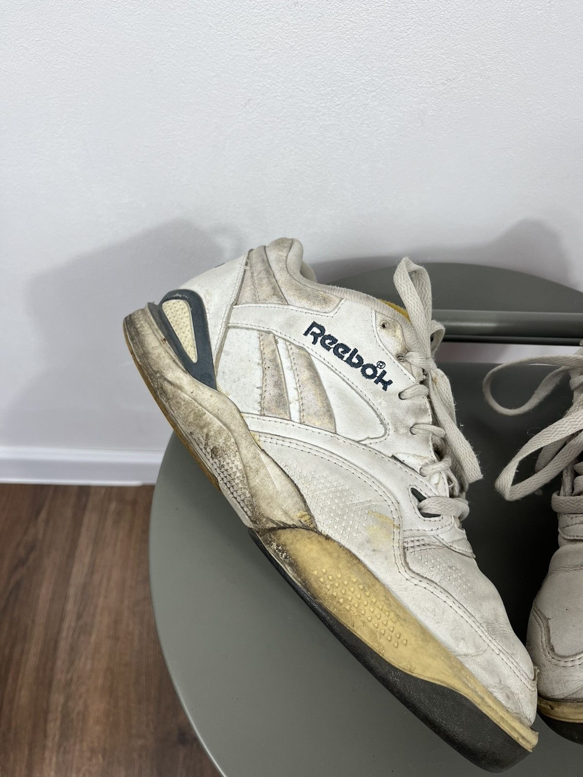 Reebok Vintage Reebok Classic Leather Sneakers White Yellow EU 43 Size US 9.5 / EU 42-43 - 2 Thumbnail