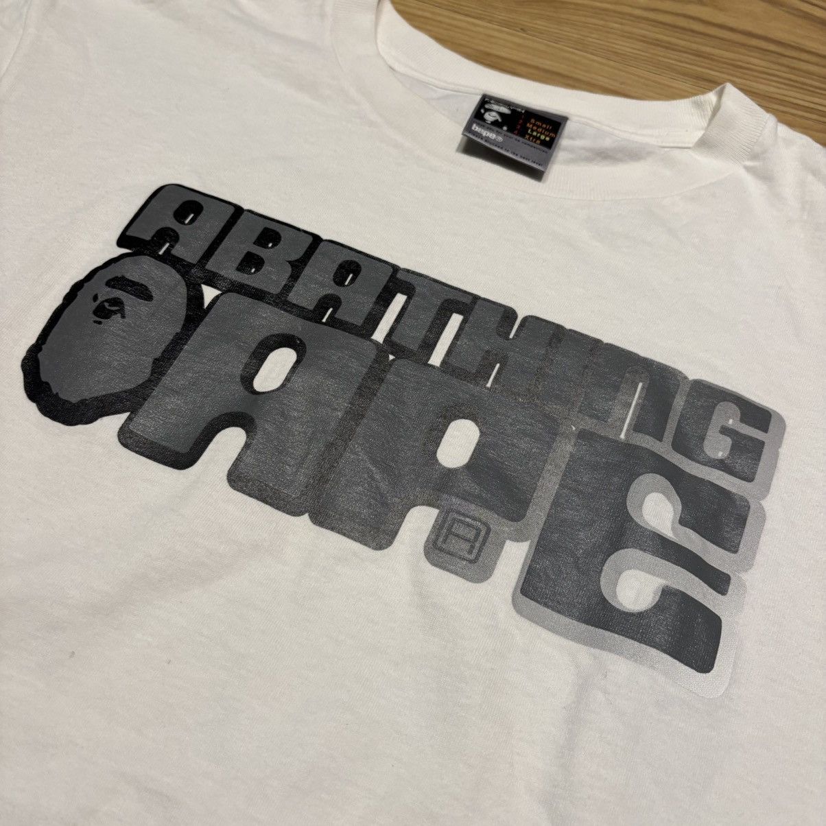 Bape 2000s Bape Graffiti Logo Tee Size US L / EU 52-54 / 3 - 2 Thumbnail