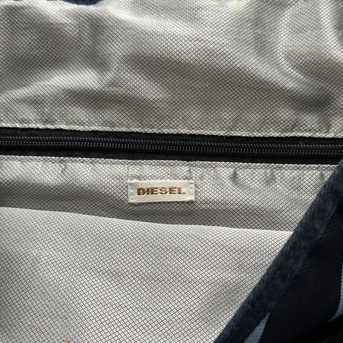 Diesel RARE Vintage Diesel Crossbody Shoulder Bag Y2K Size ONE SIZE - 11 Thumbnail