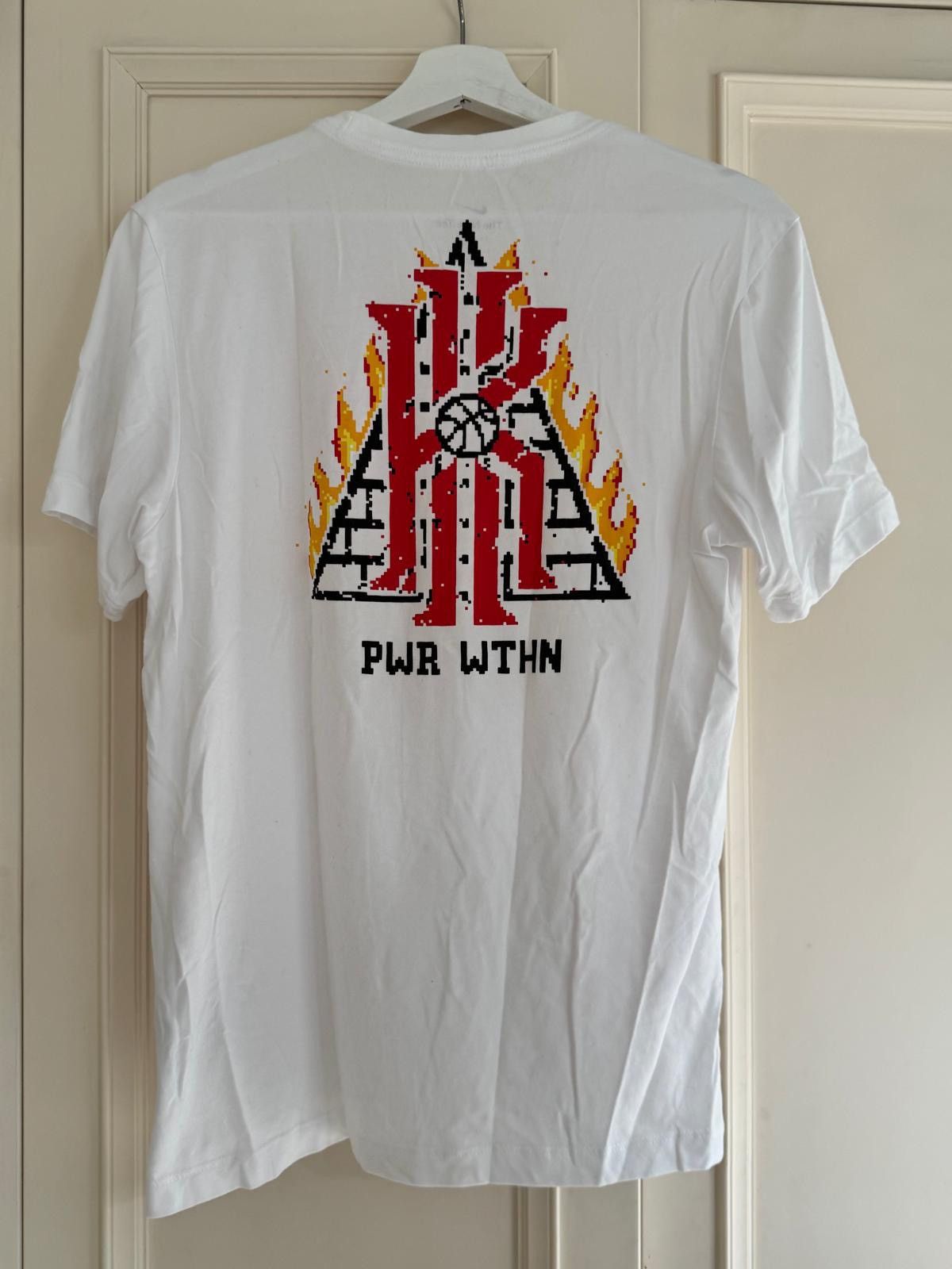 Nike Kyrie t-shirt Size US S / EU 44-46 / 1 - 2 Thumbnail
