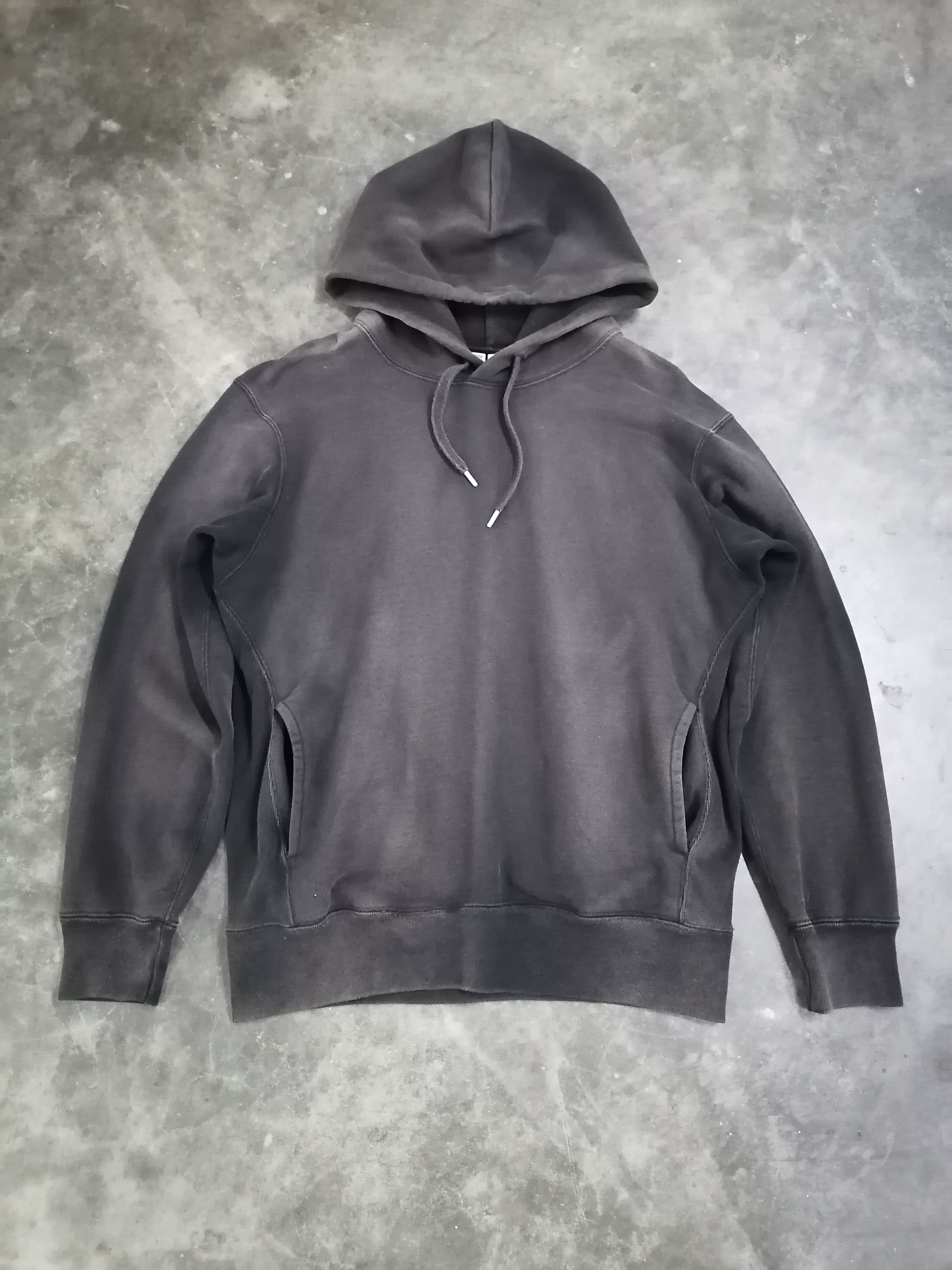 Japanese Brand Trashed Faded Uniqlo Christopher Lemaire Hoodies Size US L / EU 52-54 / 3 - 1 Thumbnail