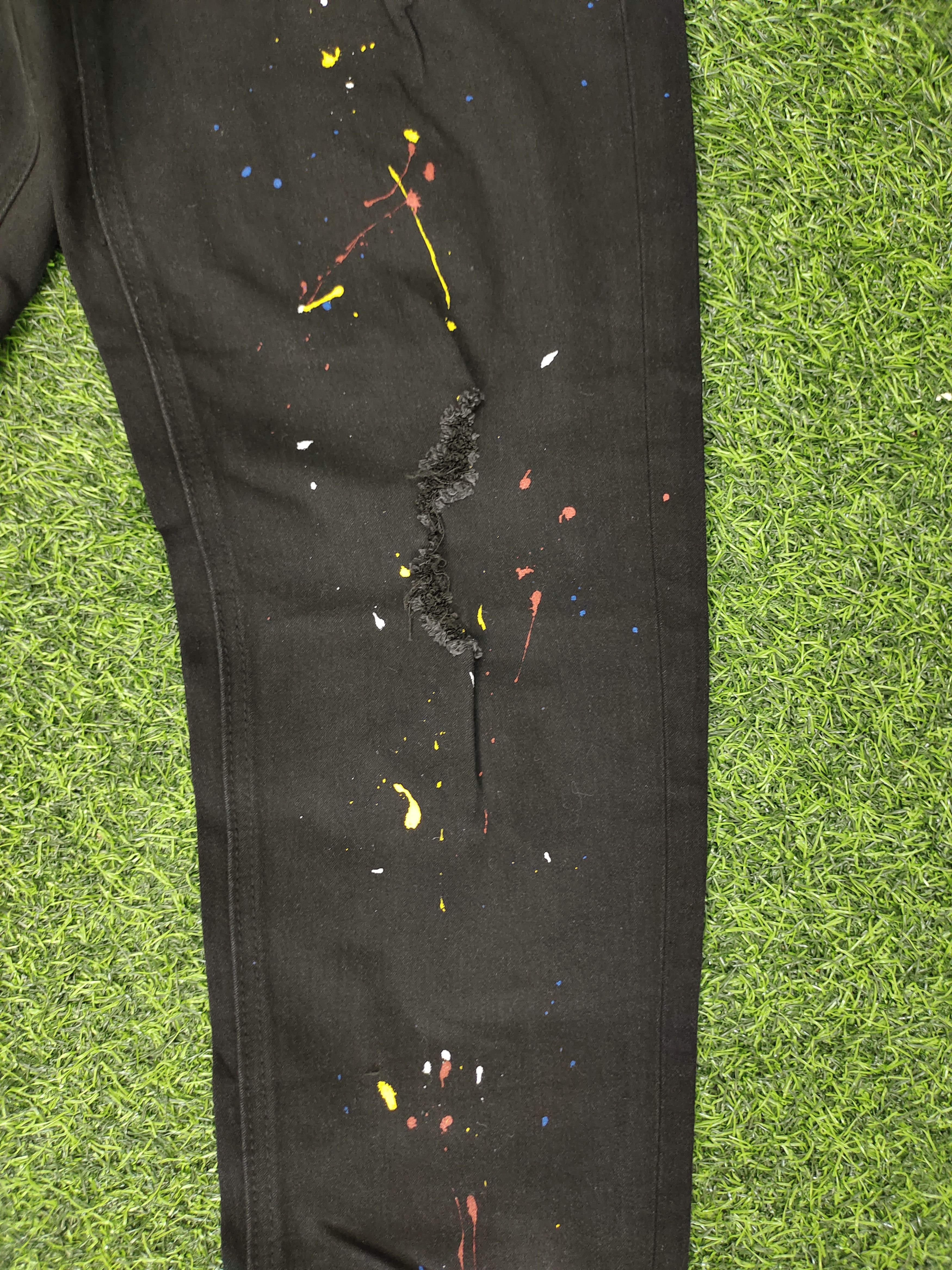 Number (N)ine Number (N)ine Painted Distress Denim Pants Size US 29 - 4 Thumbnail