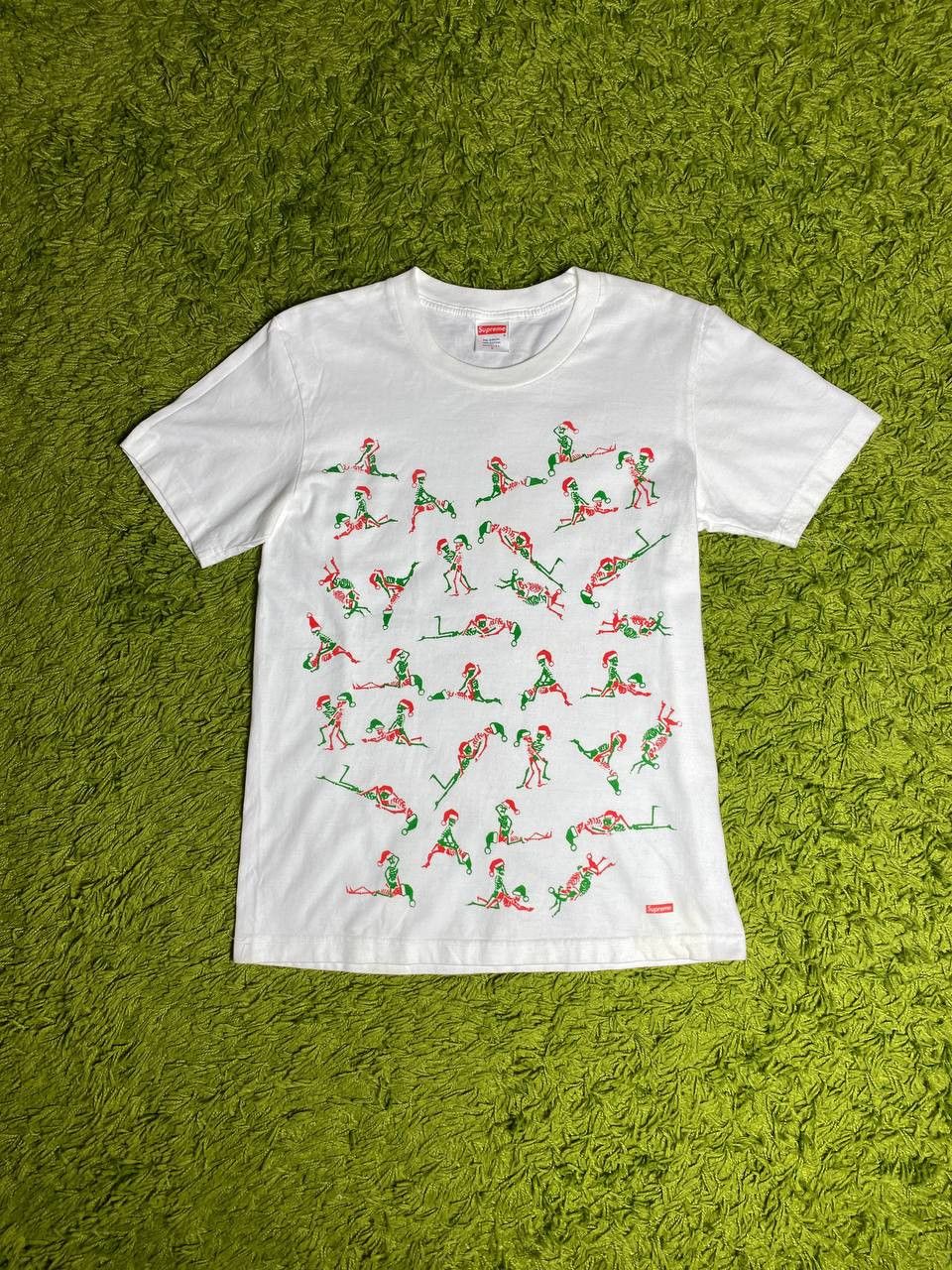 Christmas tee supreme online