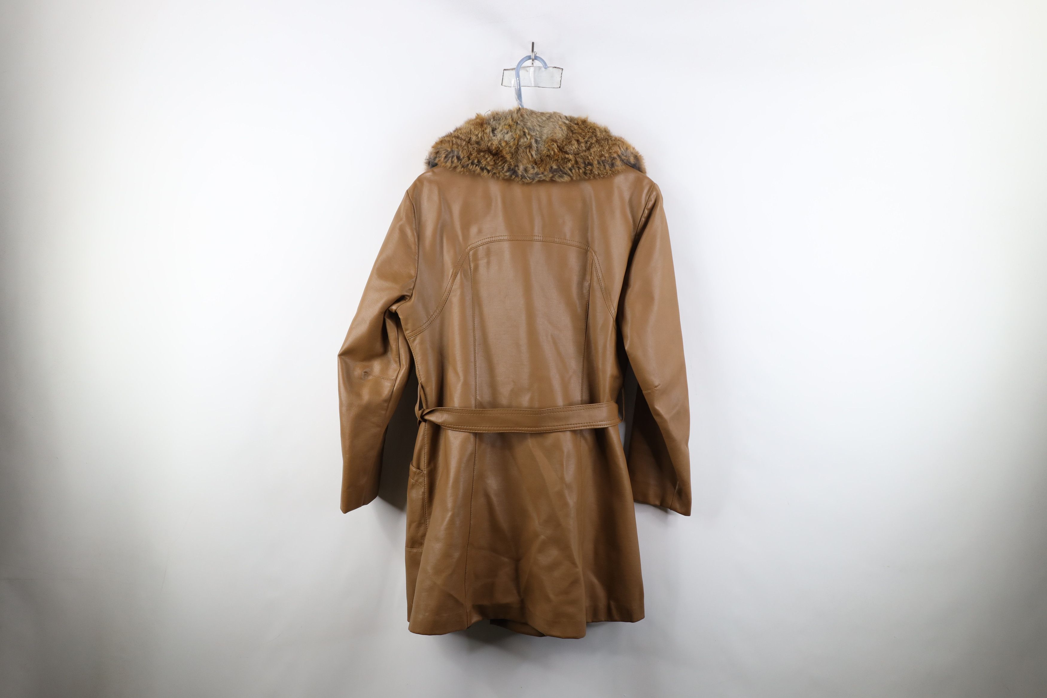 Vintage Vintage 70s Streetwear Fur Collar Faux Leather Belted Coat Size XXL / US 16-18 / IT 52-54 - 14 Thumbnail