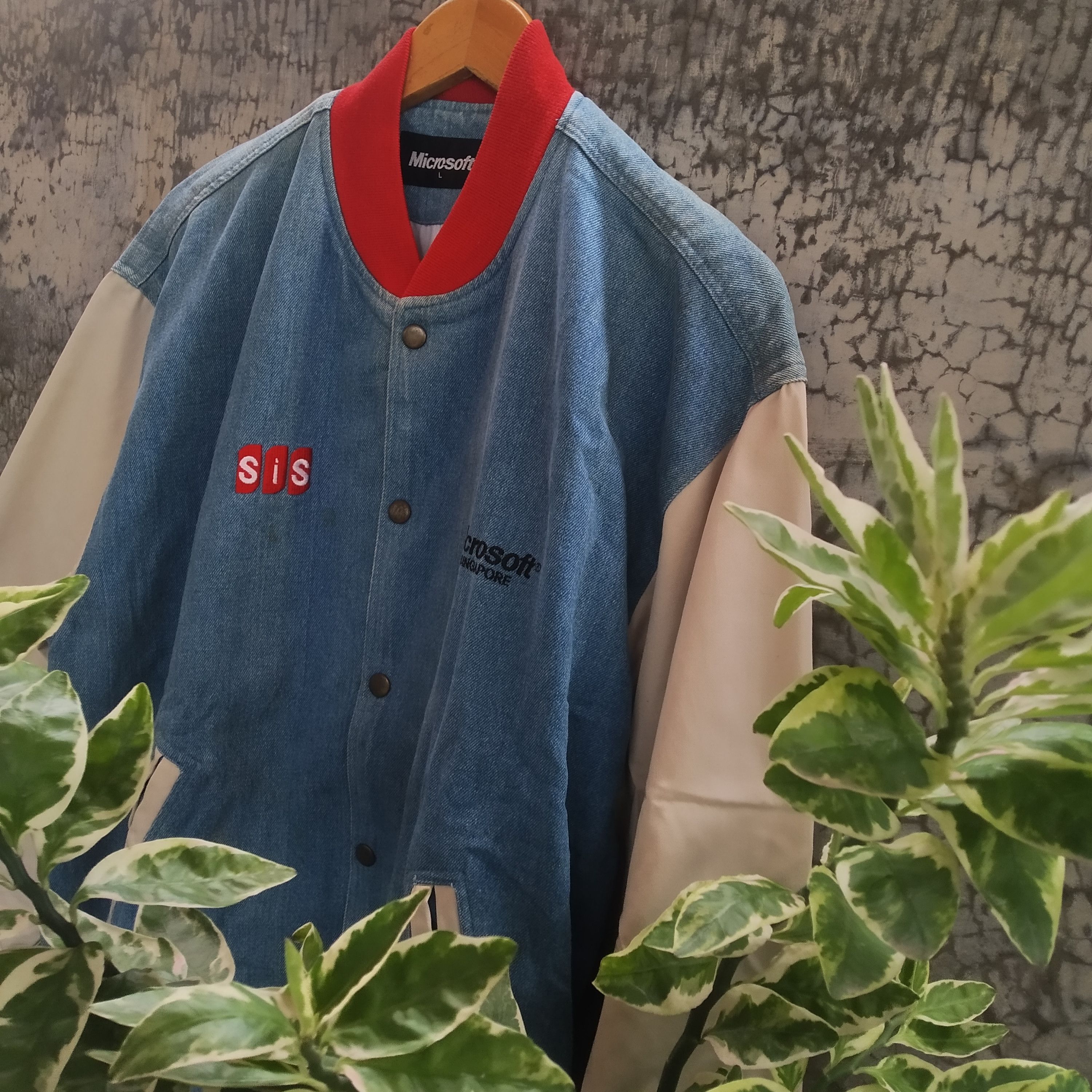 💥 Vintage Microsoft Singapore Bomber Jacket Streetwear