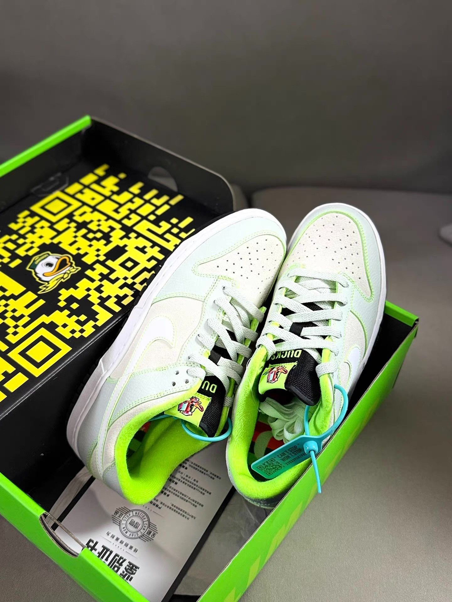 Nike Nike Dunk Low University of Oregon PE Men’s green Ｑ20 Size US 7 / EU 40 - 1 Thumbnail