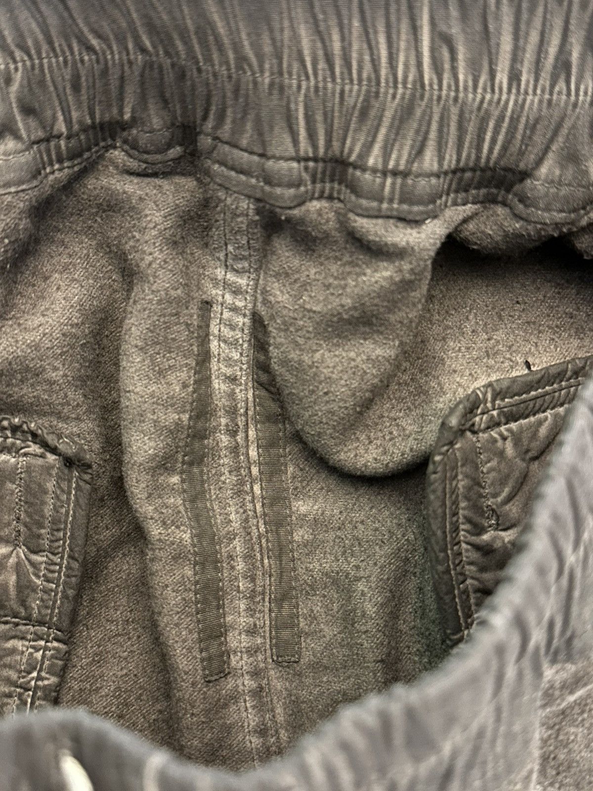 Rick Owens Rick Owens Blistered Suede Dyed Shorts Size US 32 / EU 48 - 4 Thumbnail