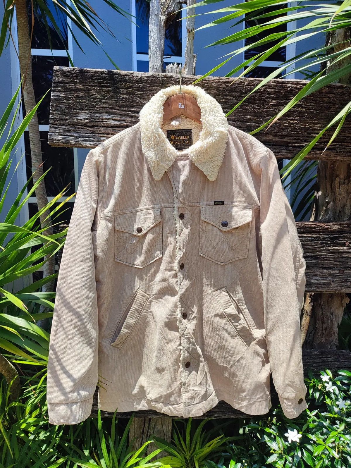Wrangler Vintage Wrangler Wrange Coat Sherpa-Lined Corduroy Jacket Size US M / EU 48-50 / 2 - 1 Thumbnail