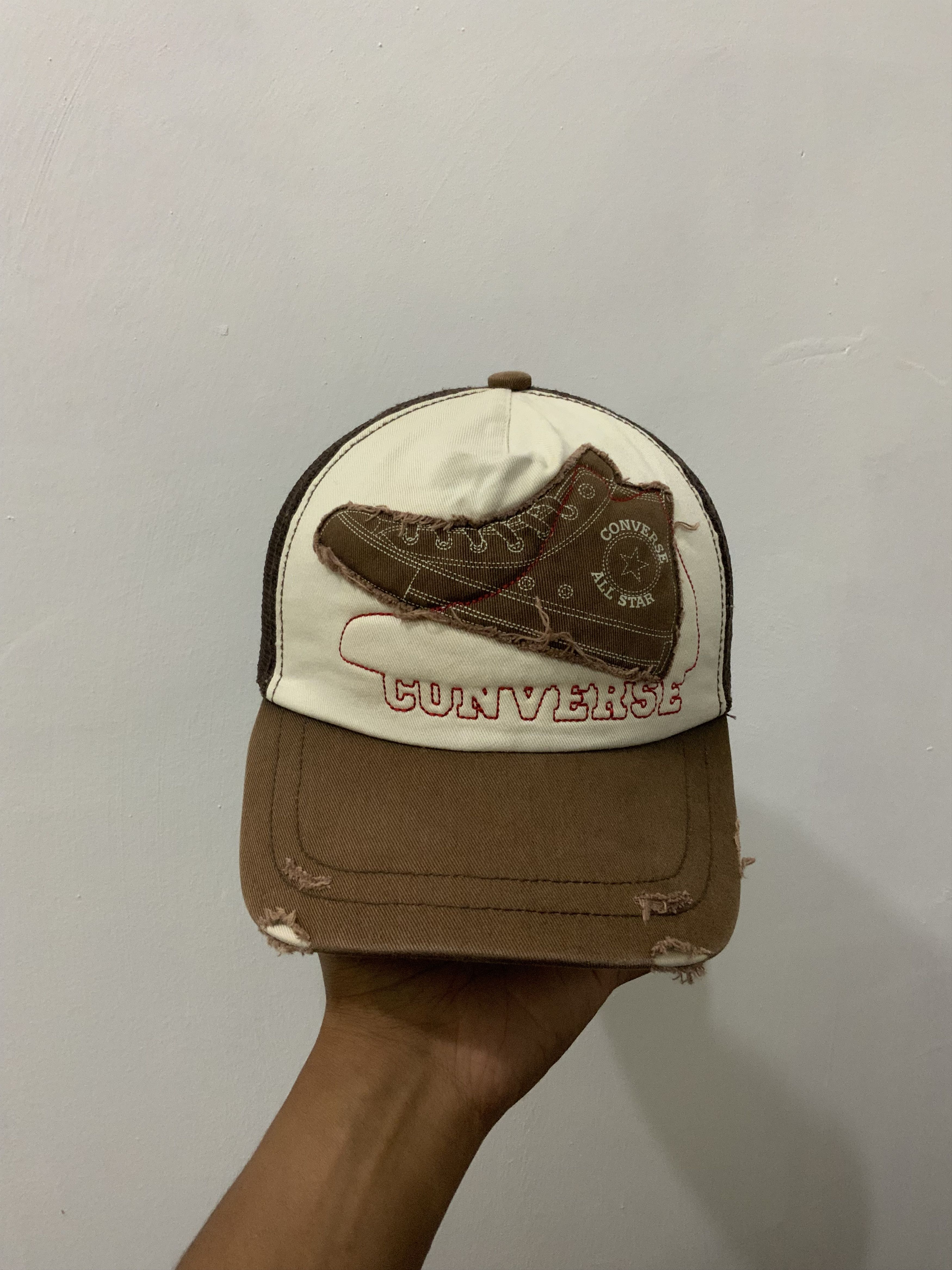 Converse Converse Chuck Taylor Distressed Trucker Hat Size ONE SIZE - 5 Thumbnail