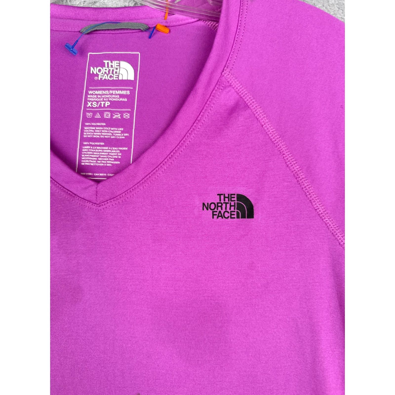 The North Face The North Face T-Shirt Women XS Purple Short Sleeve V-Neck Polyester Size XS / US 0-2 / IT 36-38 - 6 Thumbnail