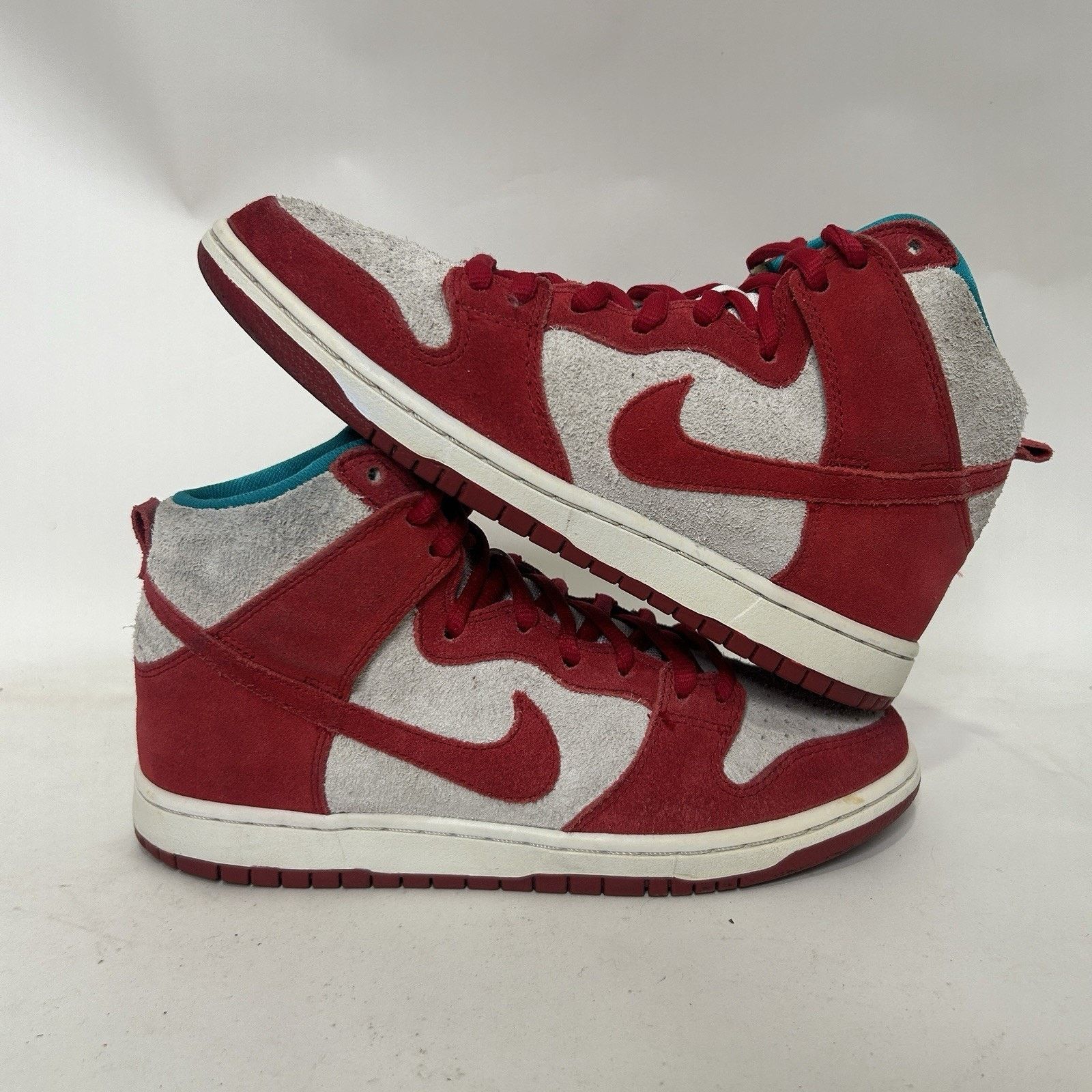 Nike Nike SB Dunk High Pro “Dr. Seuss” 305050-661 Size US 8 / EU 41 - 1 Thumbnail