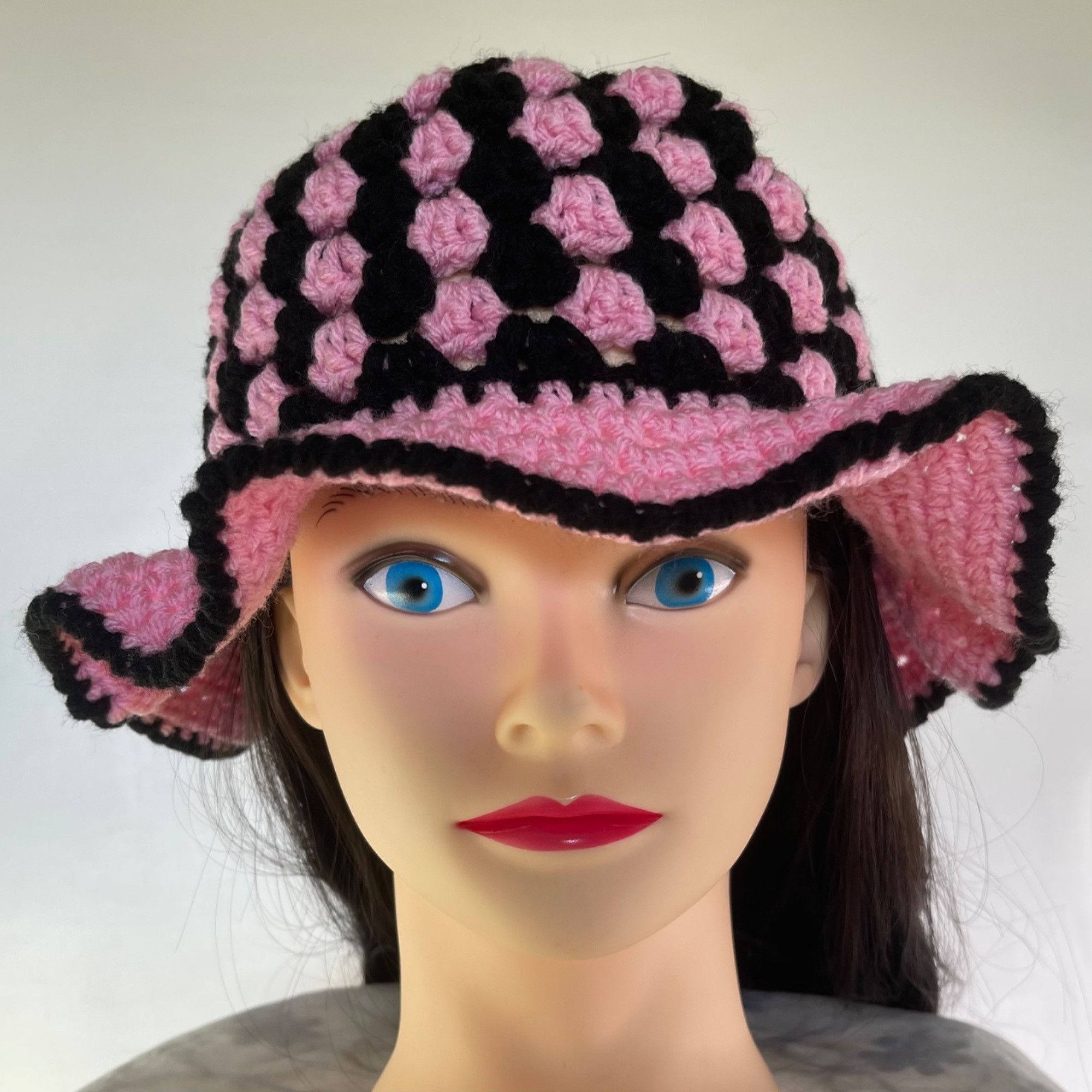 Handmade Crochet Bucket Hat Granny Square Pattern Pink and Black Adul Size ONE SIZE - 1 Thumbnail