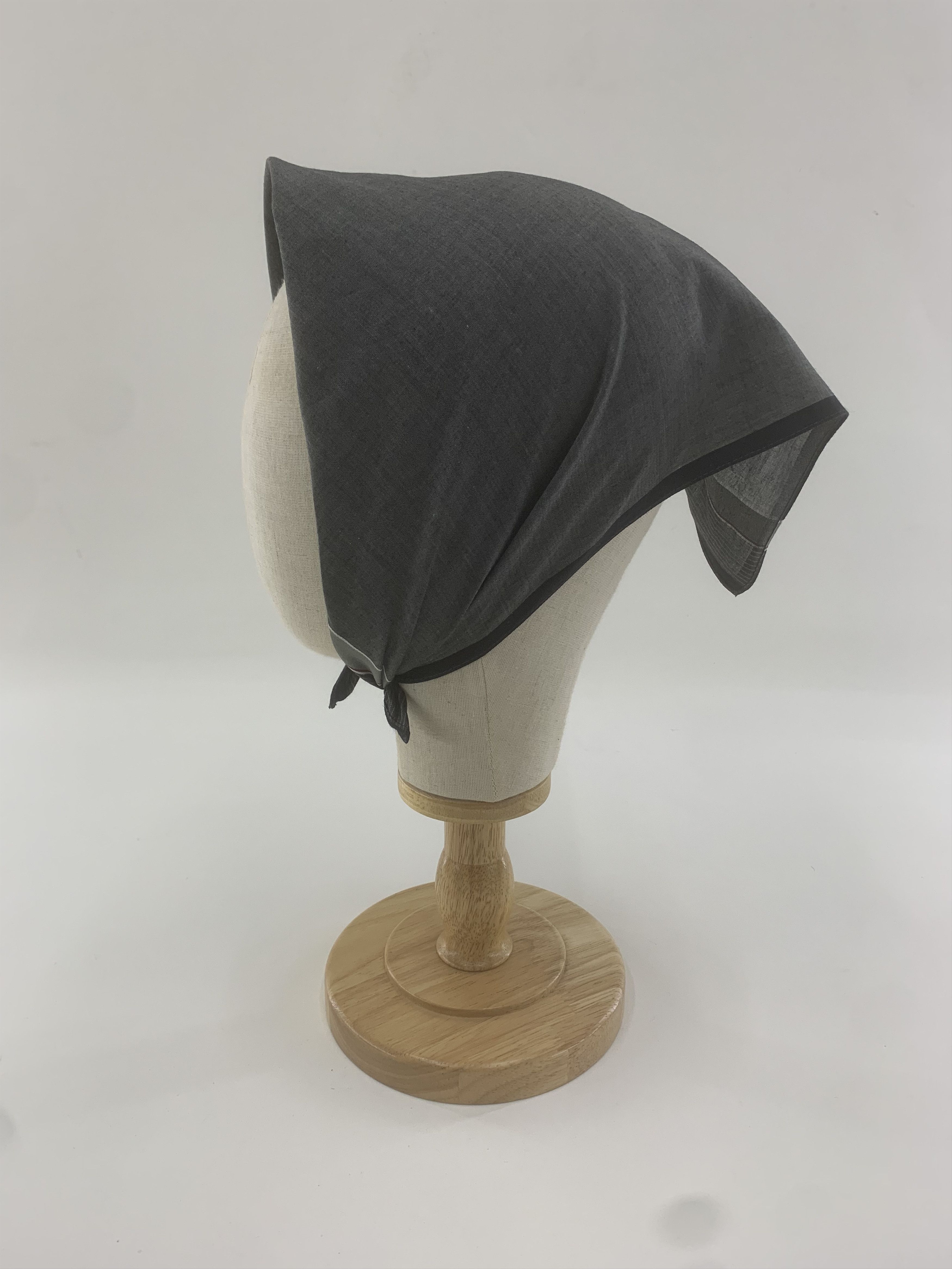Pierre Balmain Pierre Balmain Handkerchief Bandana Neckerchief TB3485 Size ONE SIZE - 3 Thumbnail