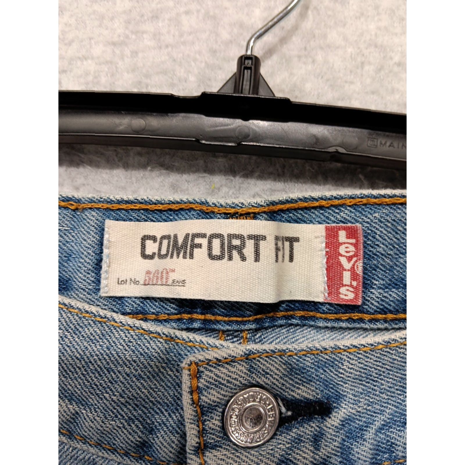 Levi's VINTAGE Levi's 560 Comfort Fit Jeans Men's 40x32 Blue Denim Pants Distressed 5-Pocket Design Size US 40 / EU 56 - 4 Thumbnail