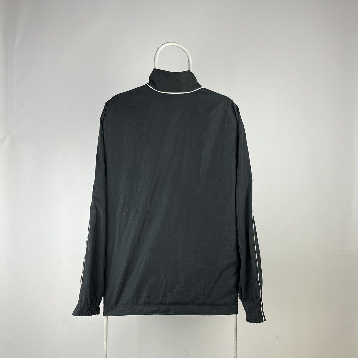 Nike Vintage Nike track jacket windbreaker size XLarge y2k Size US XL / EU 56 / 4 - 2 Thumbnail